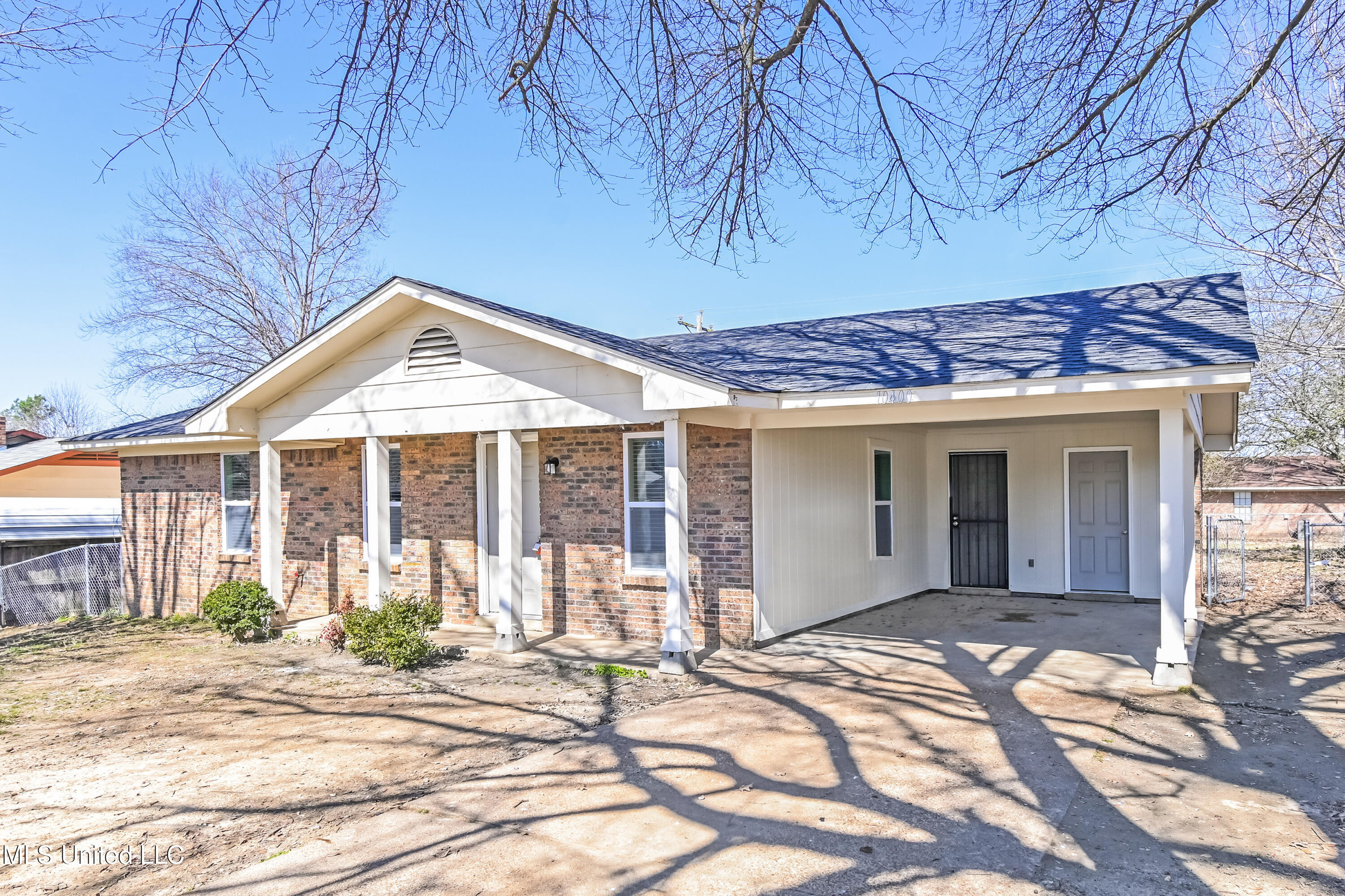 10400 Lafayette Drive Property Photo 3