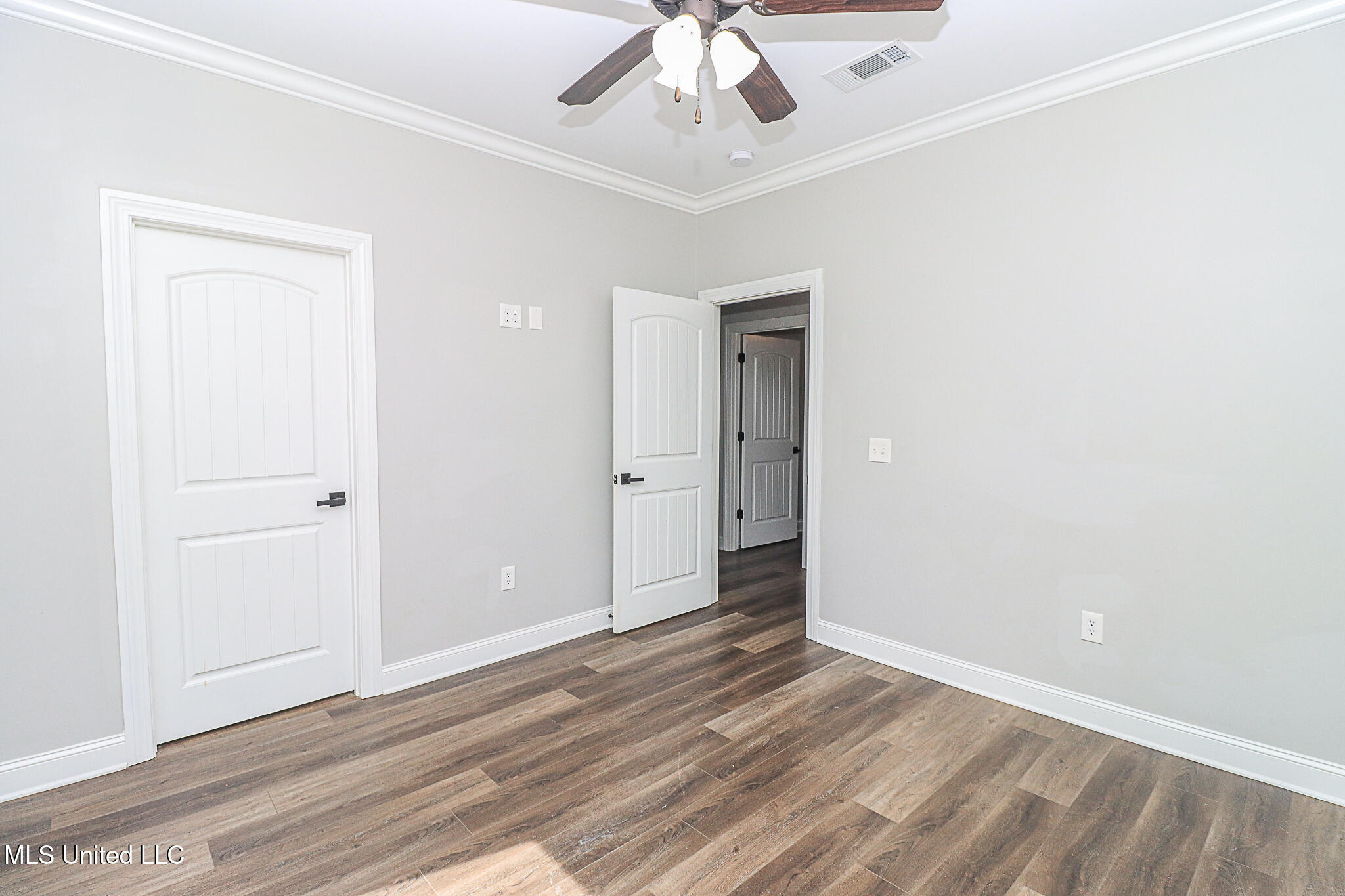 195 Lorman Lane Property Photo 32