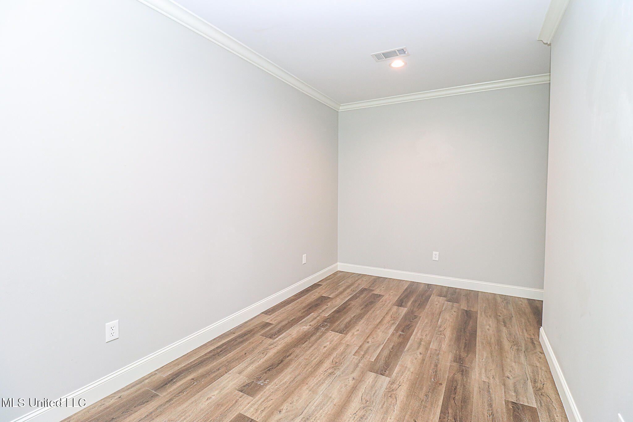 195 Lorman Lane Property Photo 41