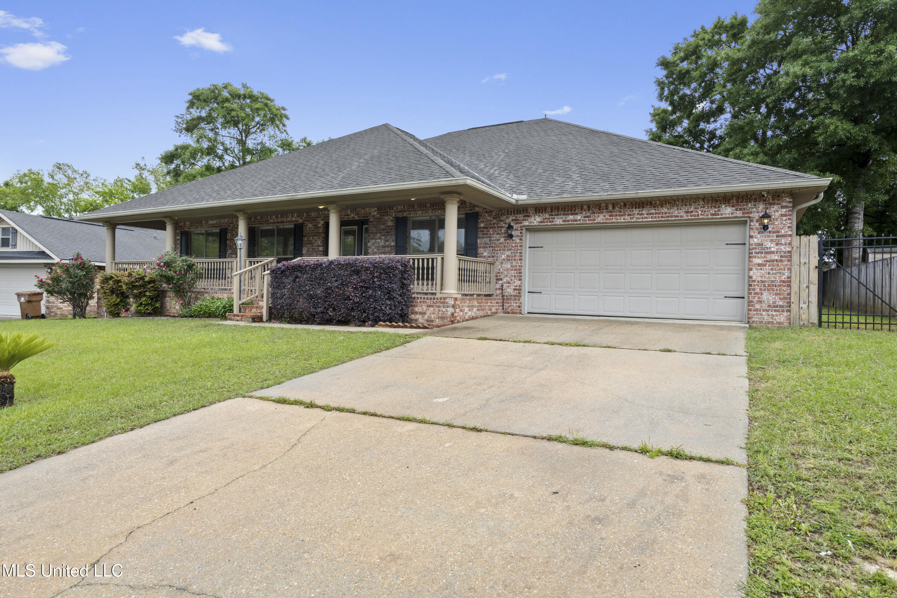 13239 Tyler Lane Property Photo 4