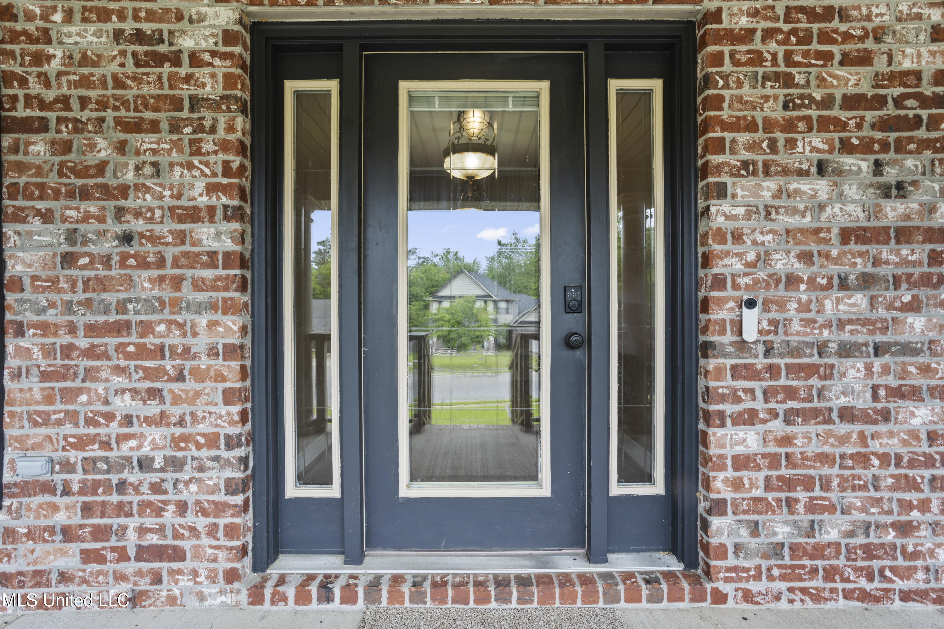 13239 Tyler Lane Property Photo 5