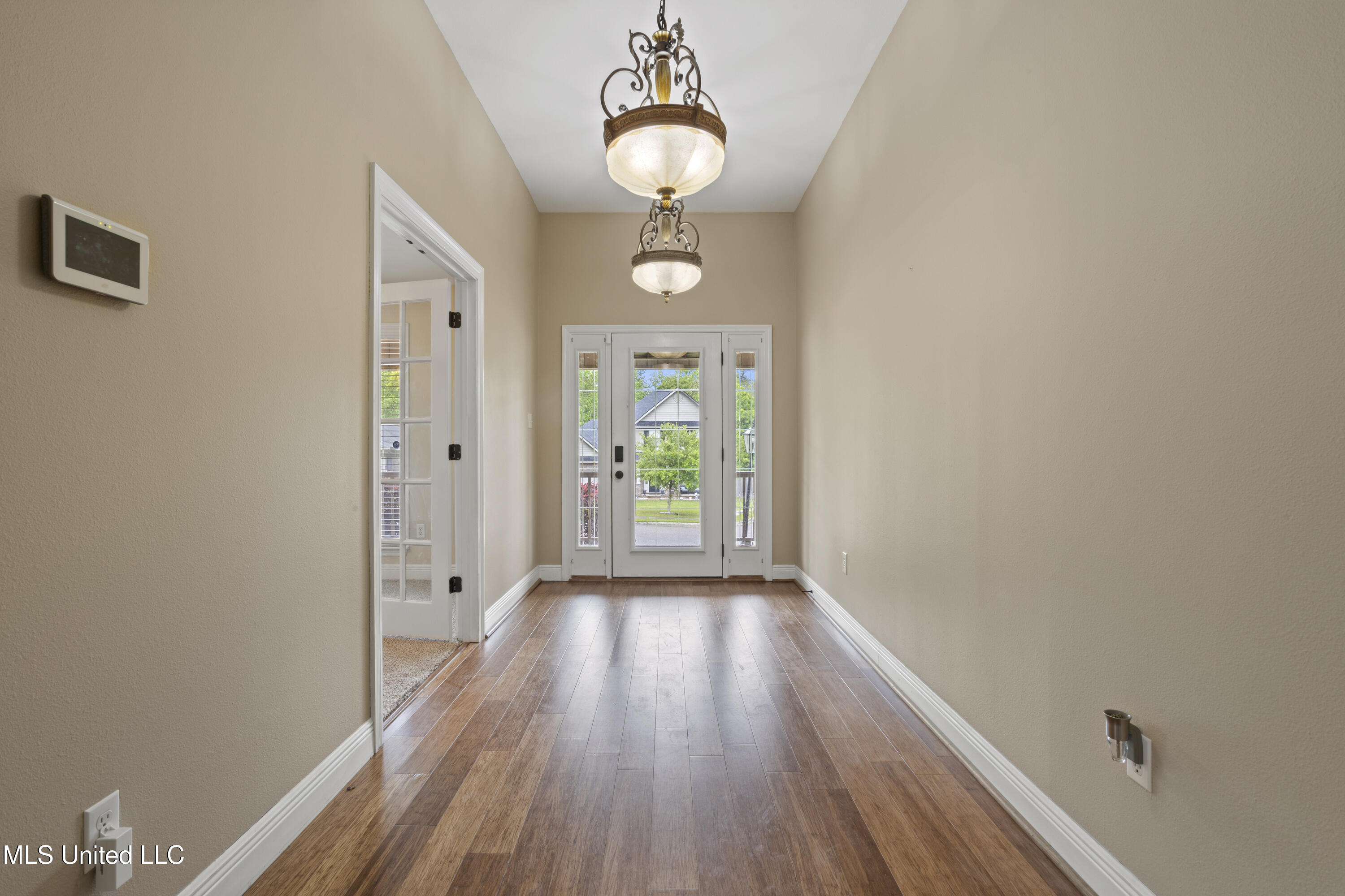 13239 Tyler Lane Property Photo 6