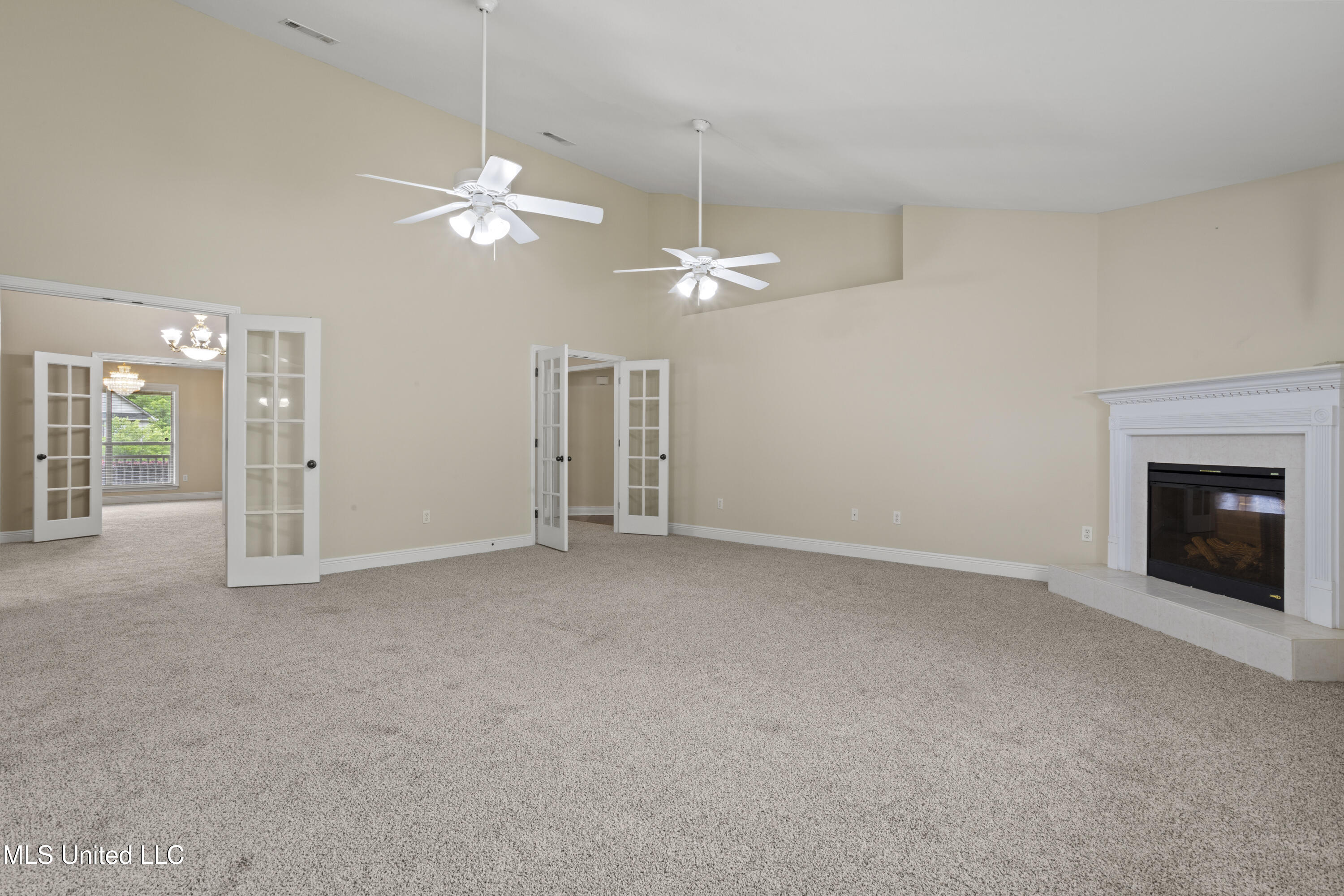 13239 Tyler Lane Property Photo 8