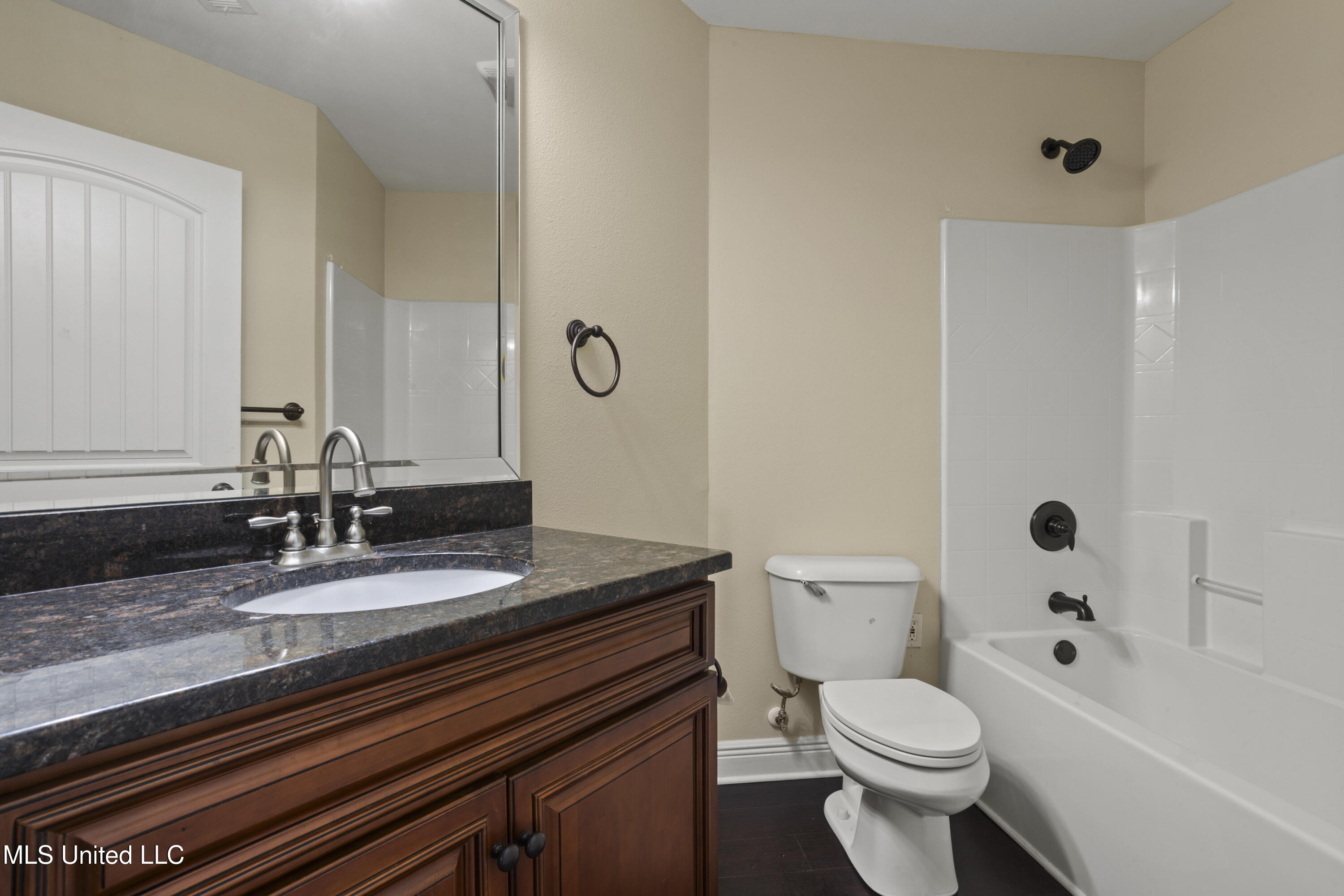 13239 Tyler Lane Property Photo 36