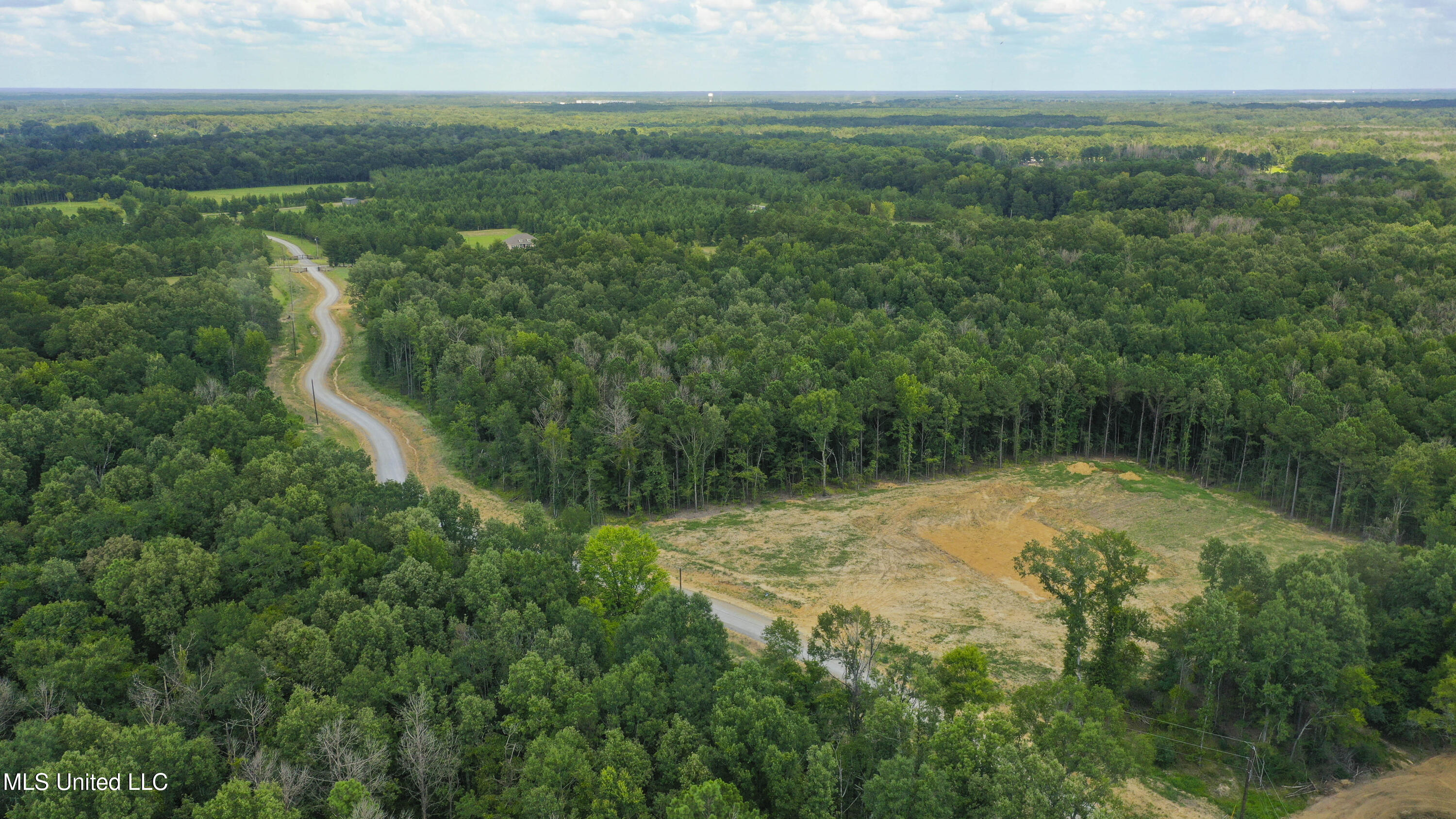 Stout Meadows Lane Property Photo 1