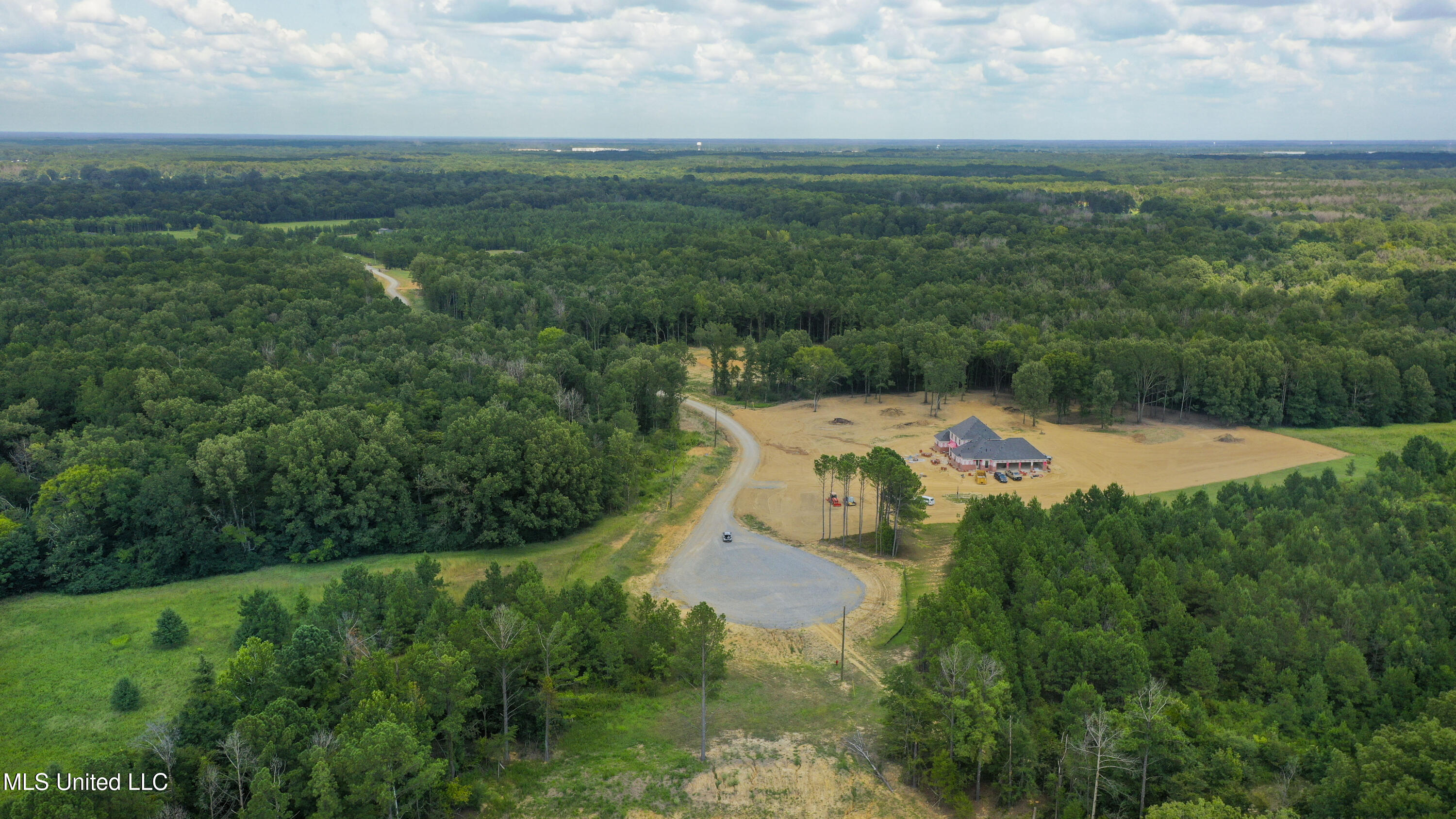 Stout Meadows Lane Property Photo 8