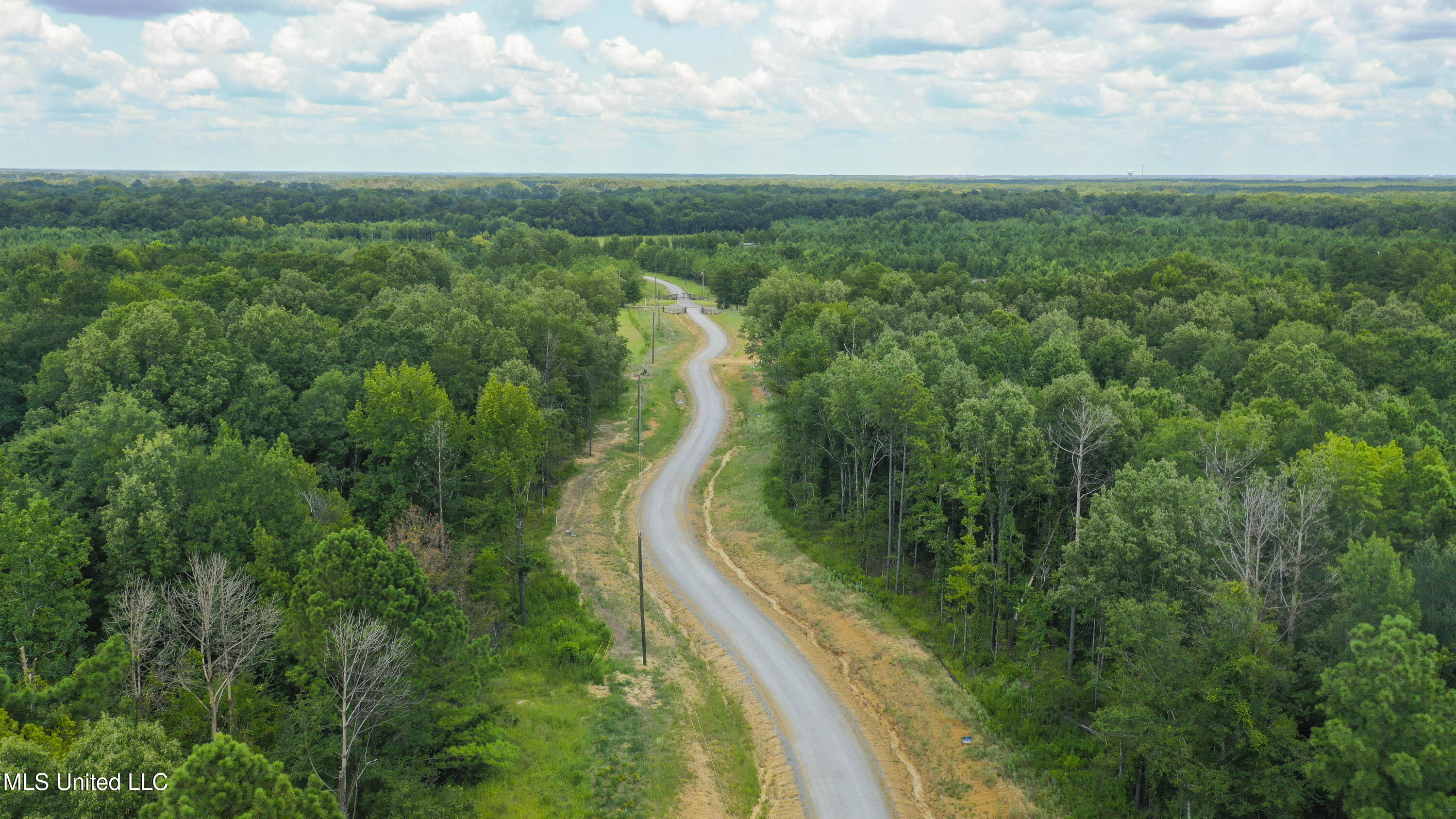 Stout Meadows Lane Property Photo 13