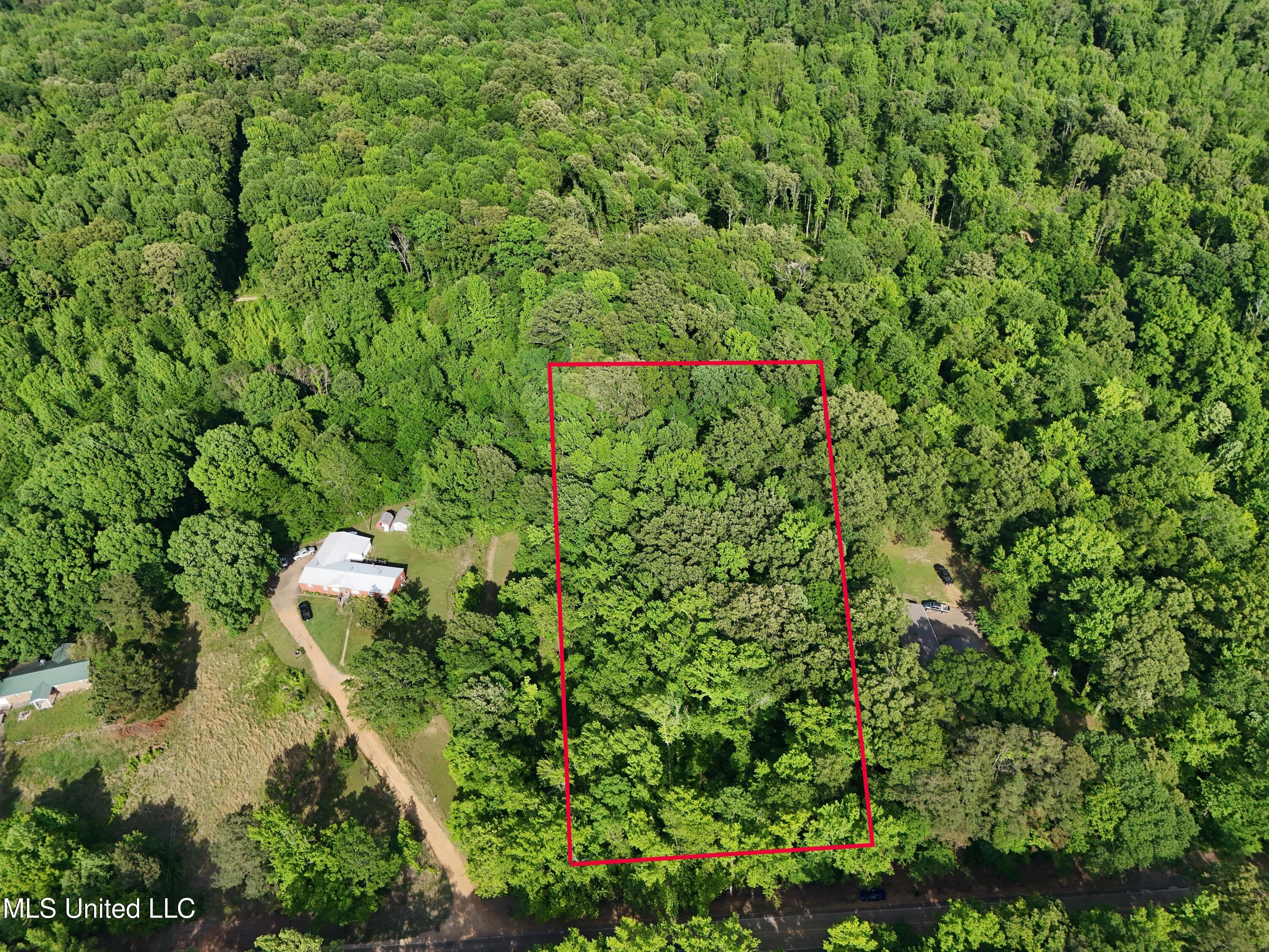3550 Highway 3 Property Photo 1