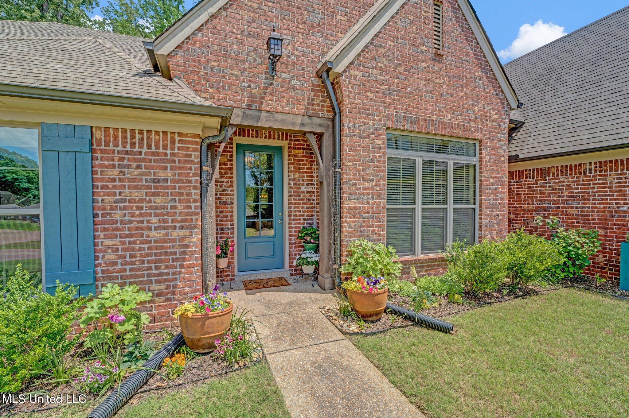 4884 Antebellum Lane Property Photo 10