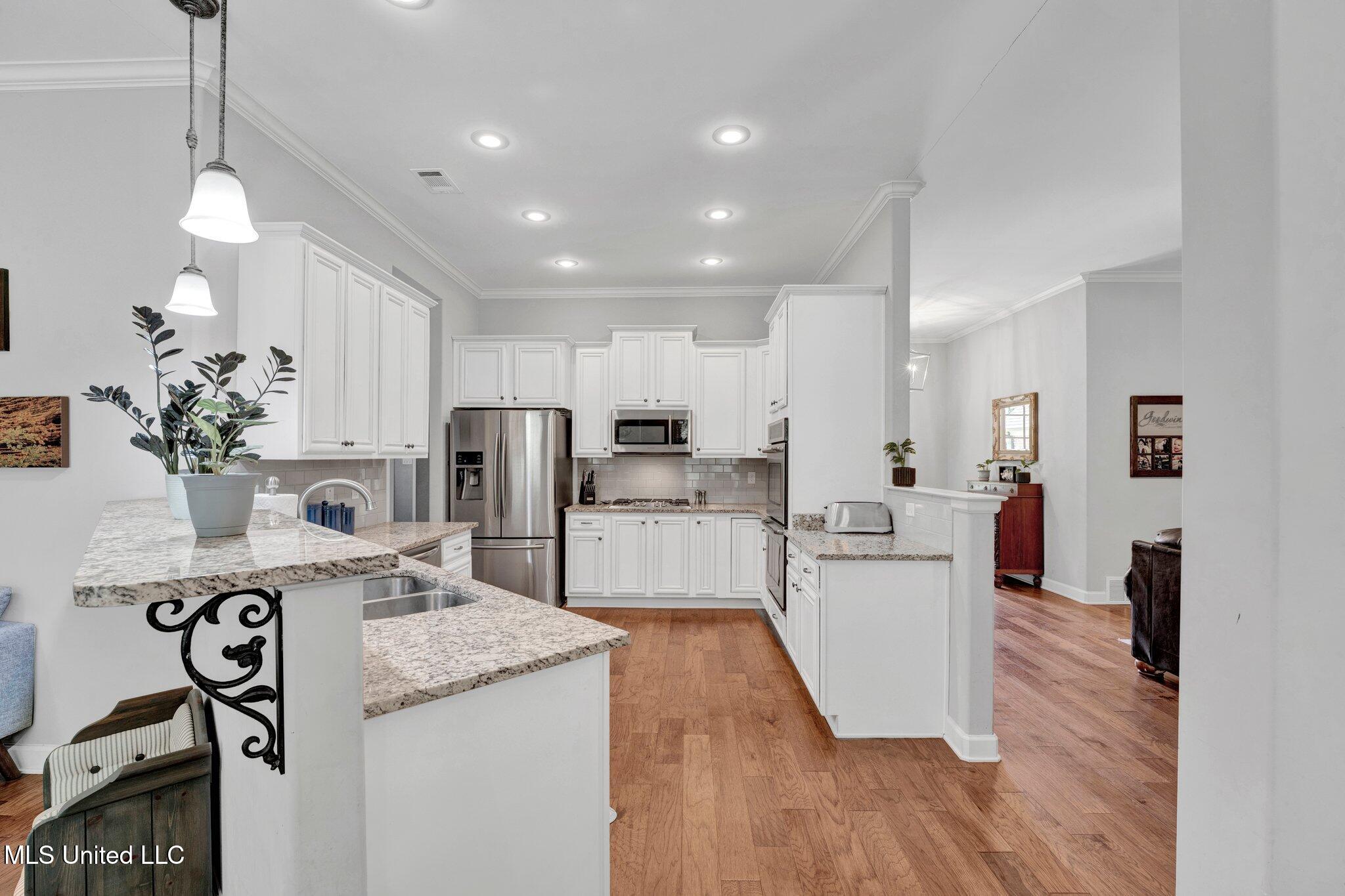 4884 Antebellum Lane Property Photo 22
