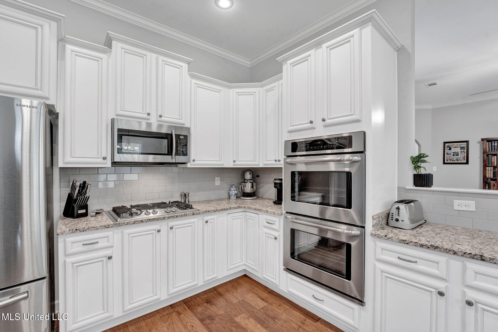 4884 Antebellum Lane Property Photo 26