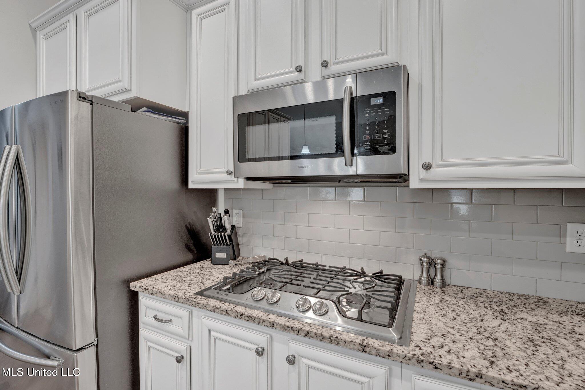 4884 Antebellum Lane Property Photo 27