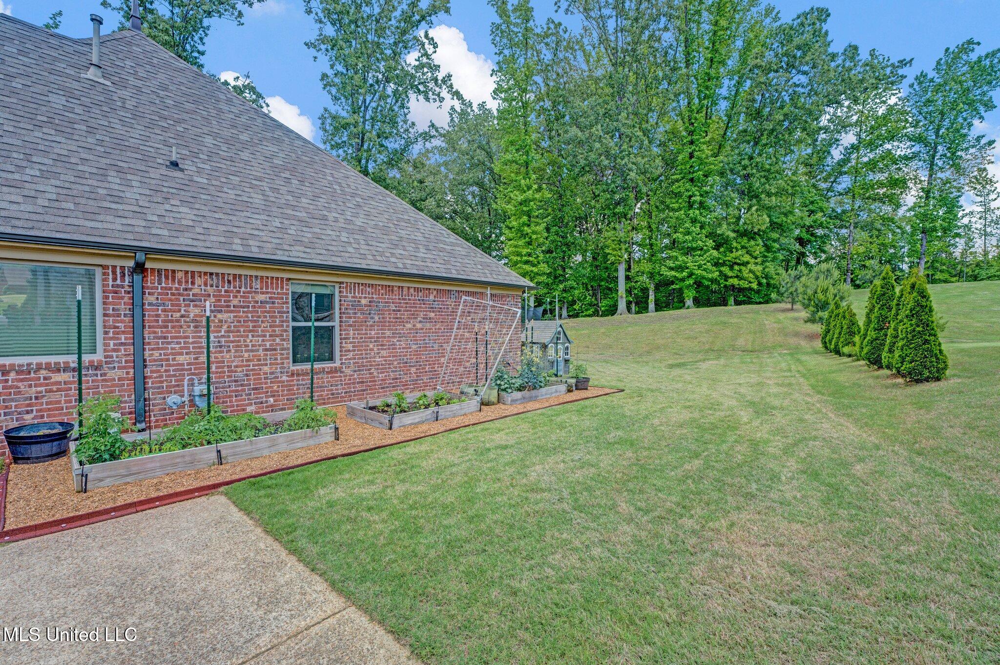 4884 Antebellum Lane Property Photo 52