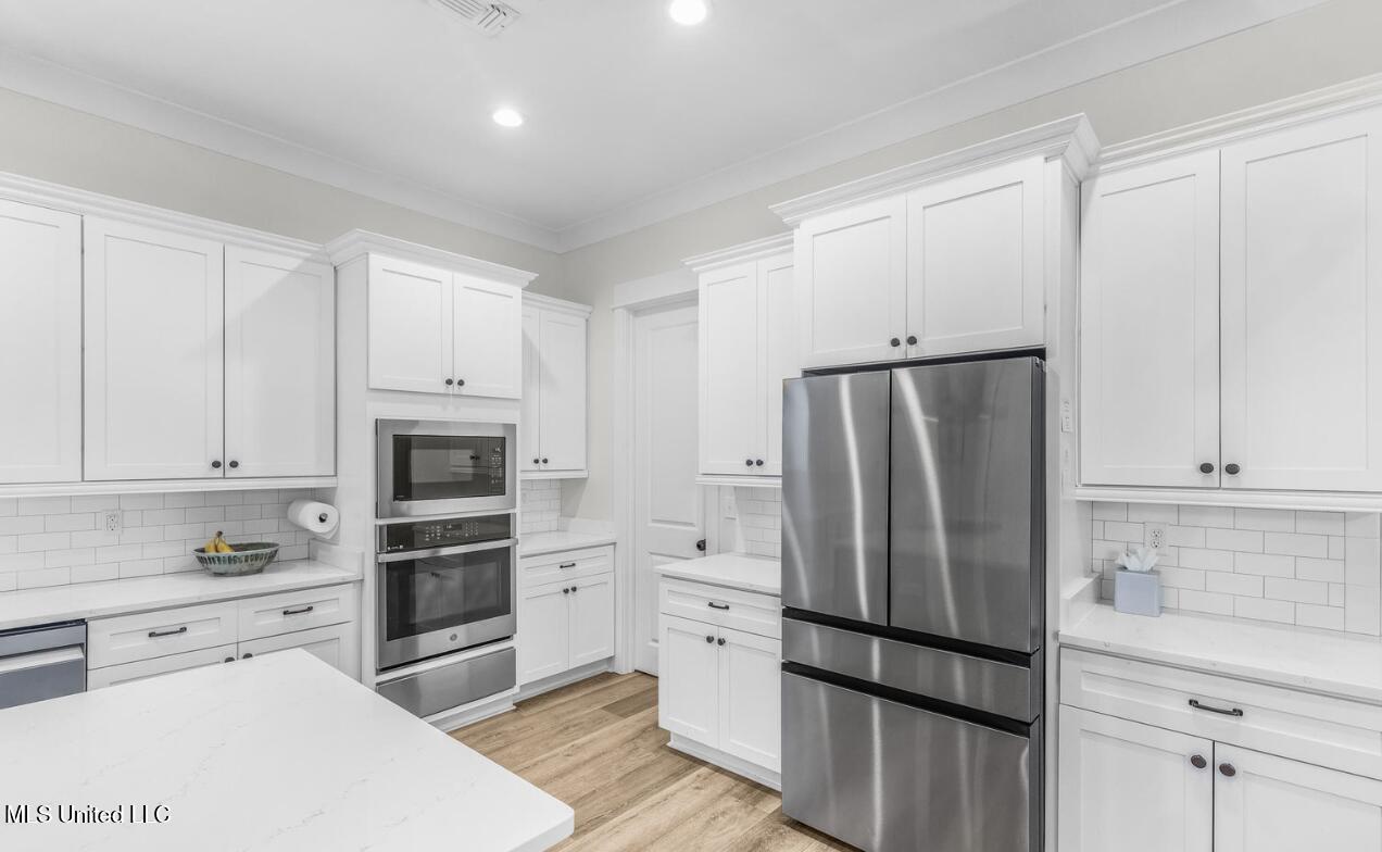 13326 Kinder Drive Property Photo 12