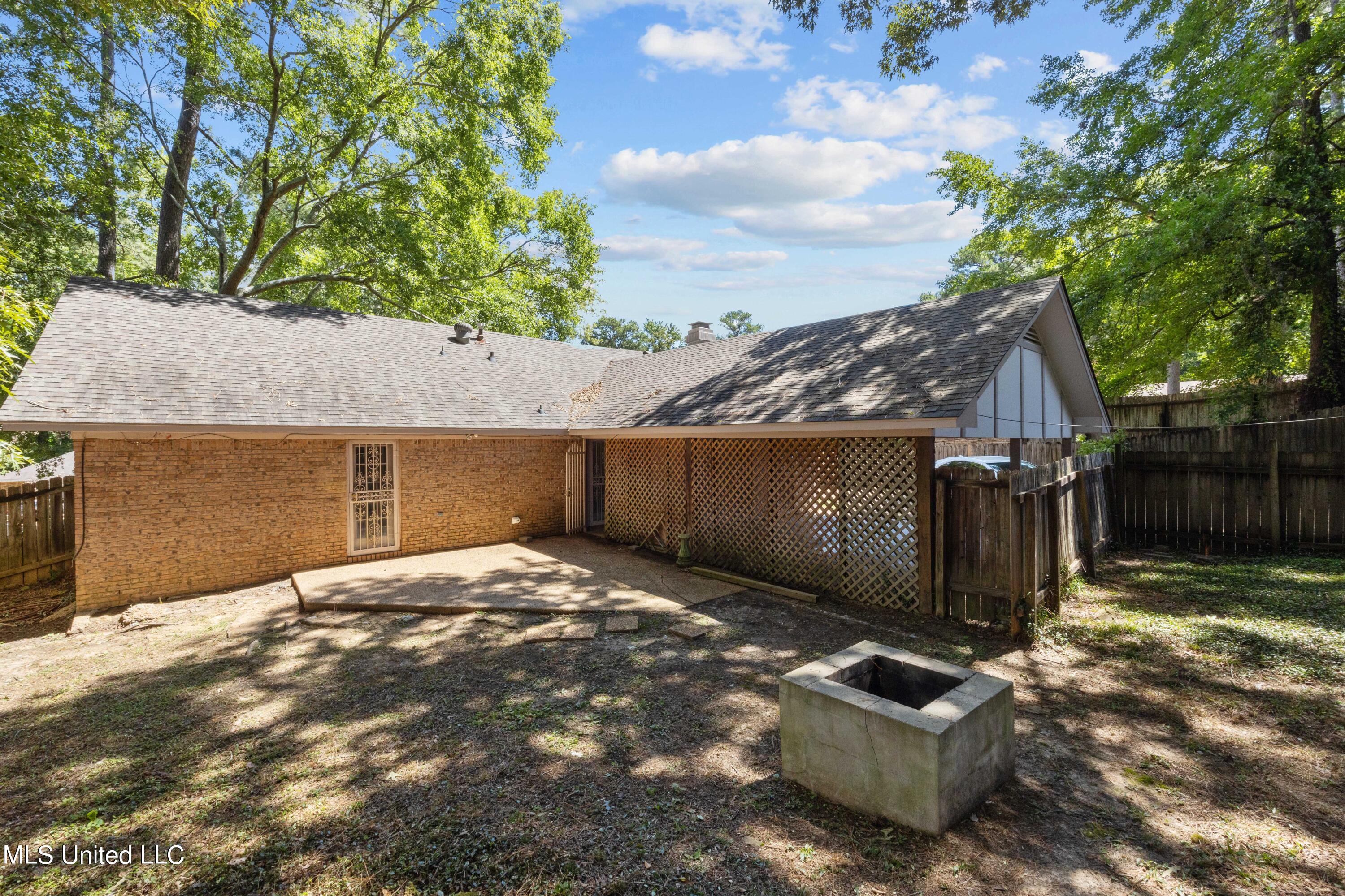 465 Heritage Place Property Photo 19