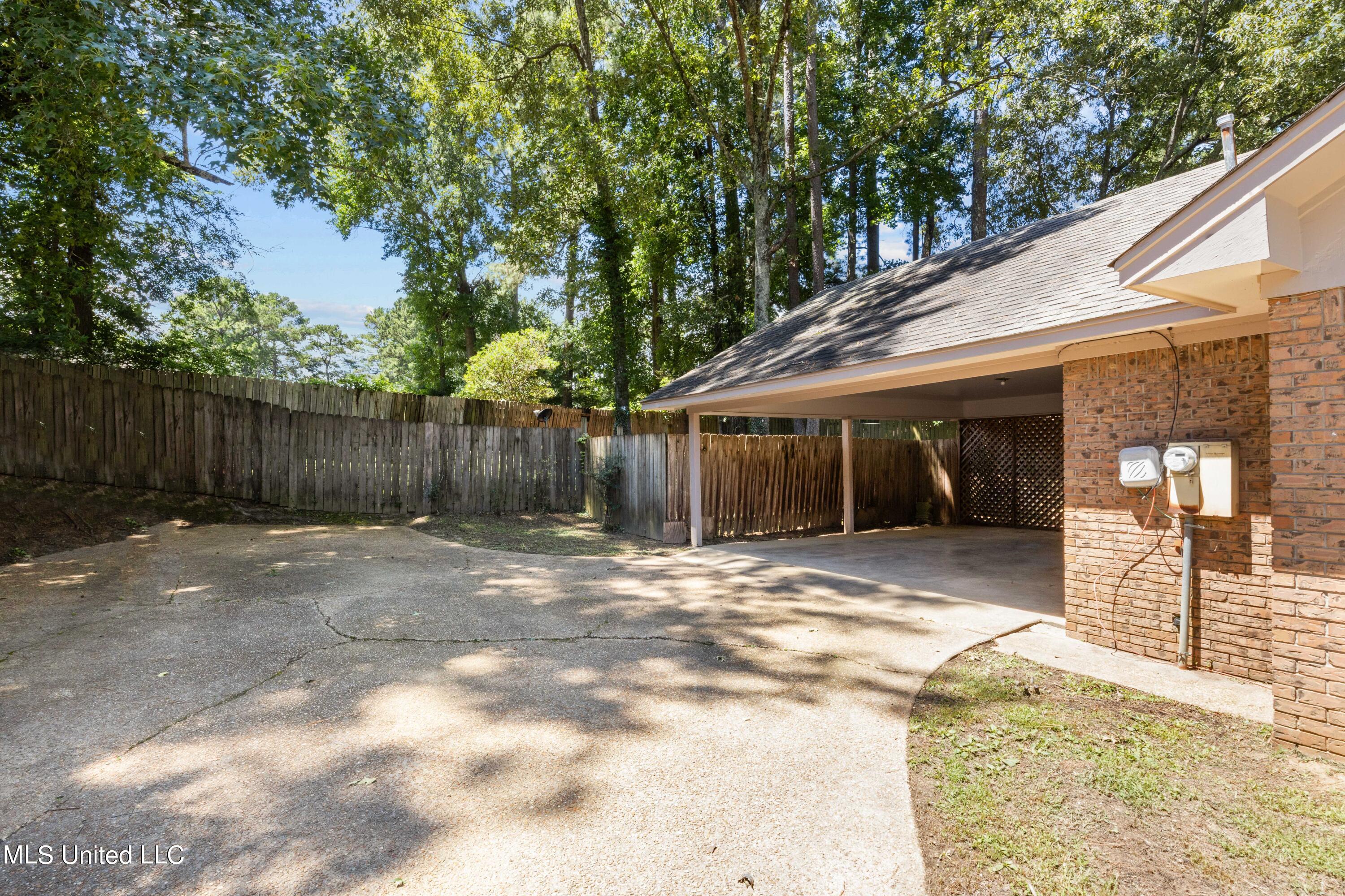 465 Heritage Place Property Photo 22