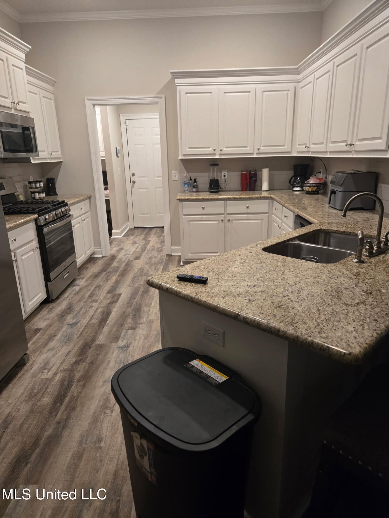 109 Brunswick Cove Property Photo 9