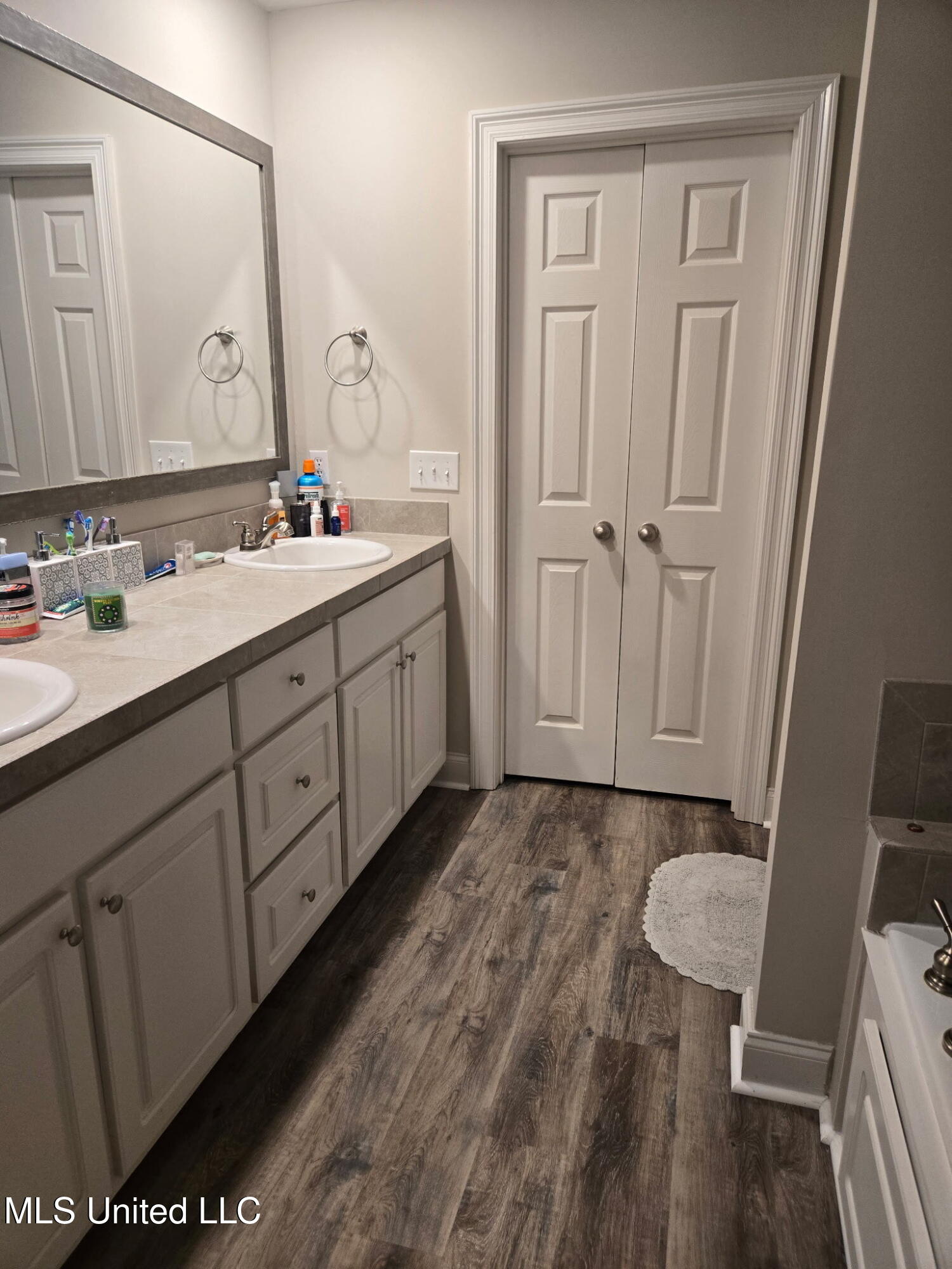 109 Brunswick Cove Property Photo 16