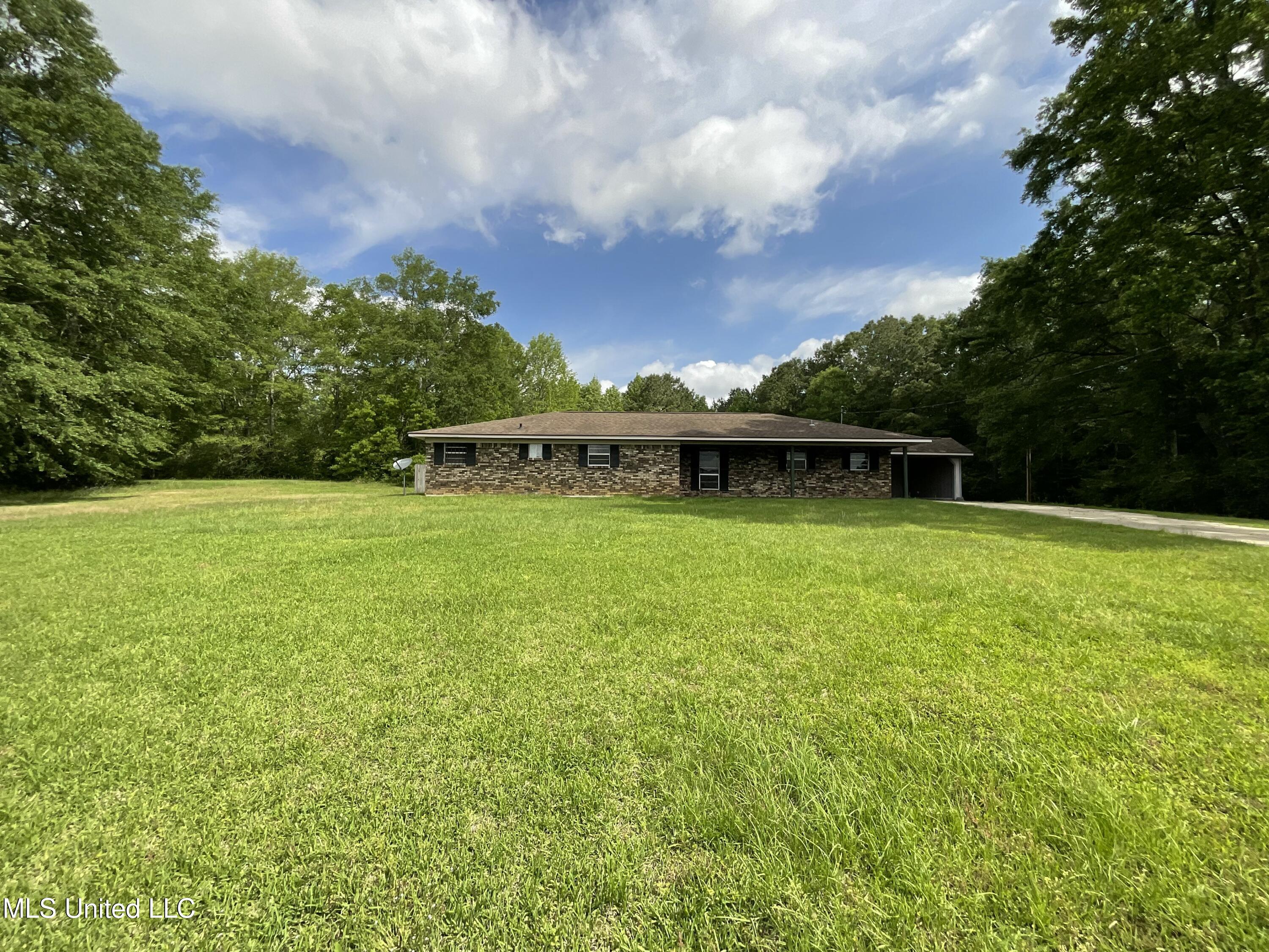 1484 Ray Street Property Photo