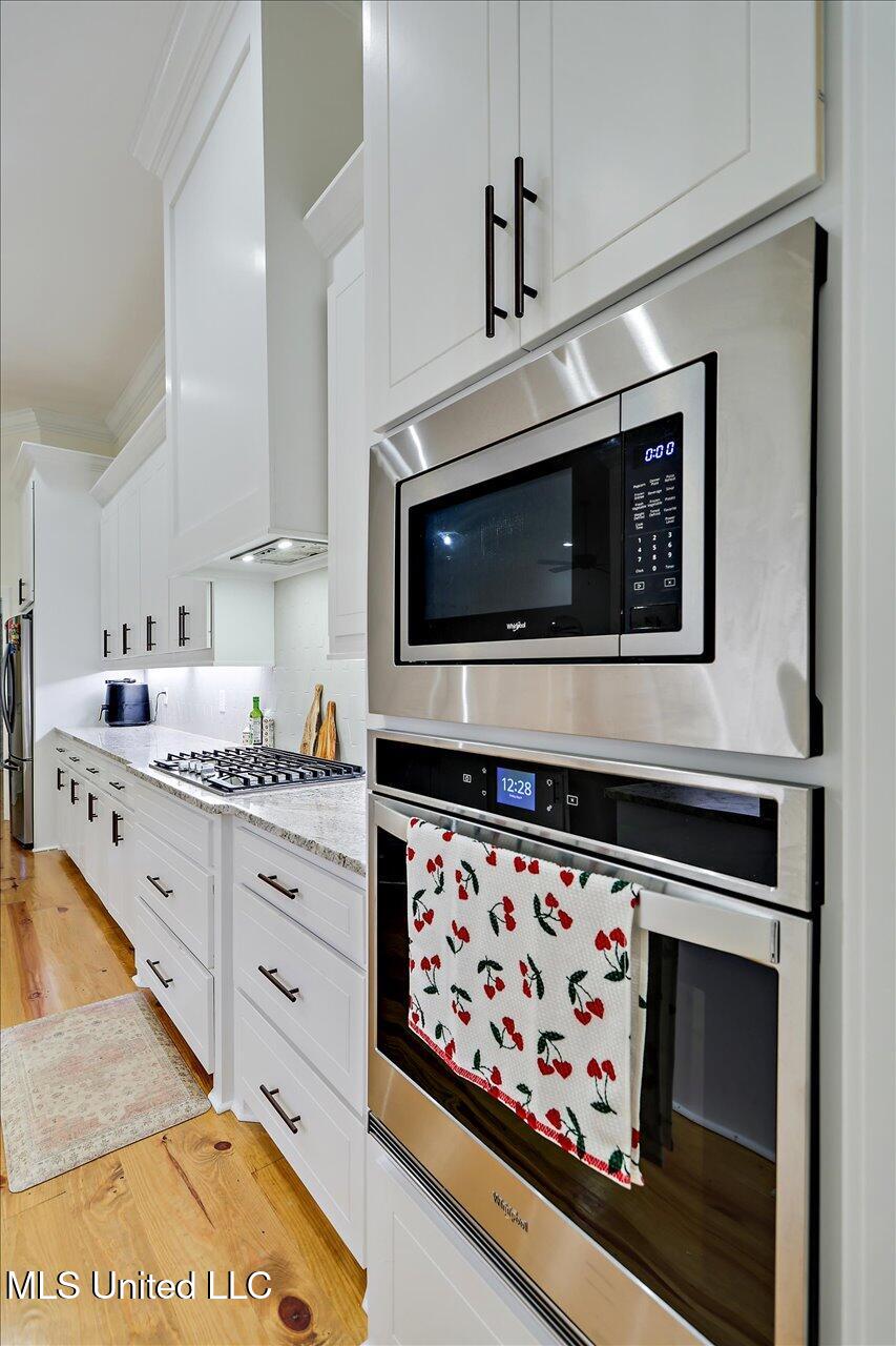 1622 Old Lake Road Property Photo 14