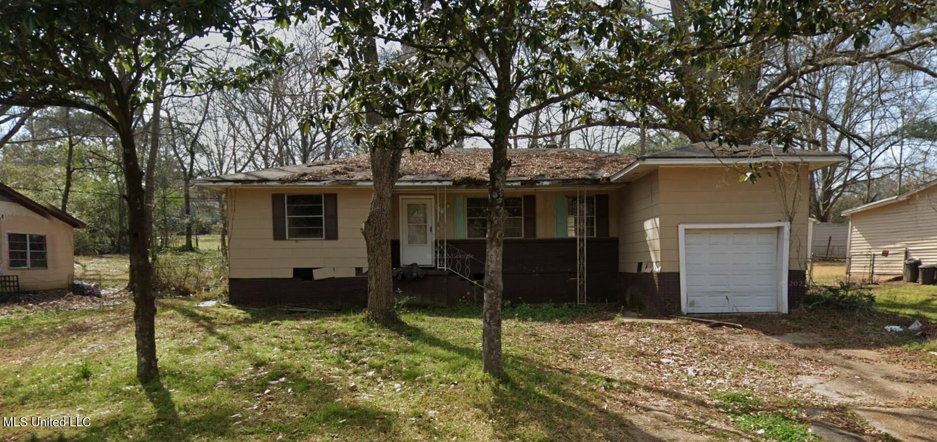 1115 Barbara Ann Drive Property Photo 1