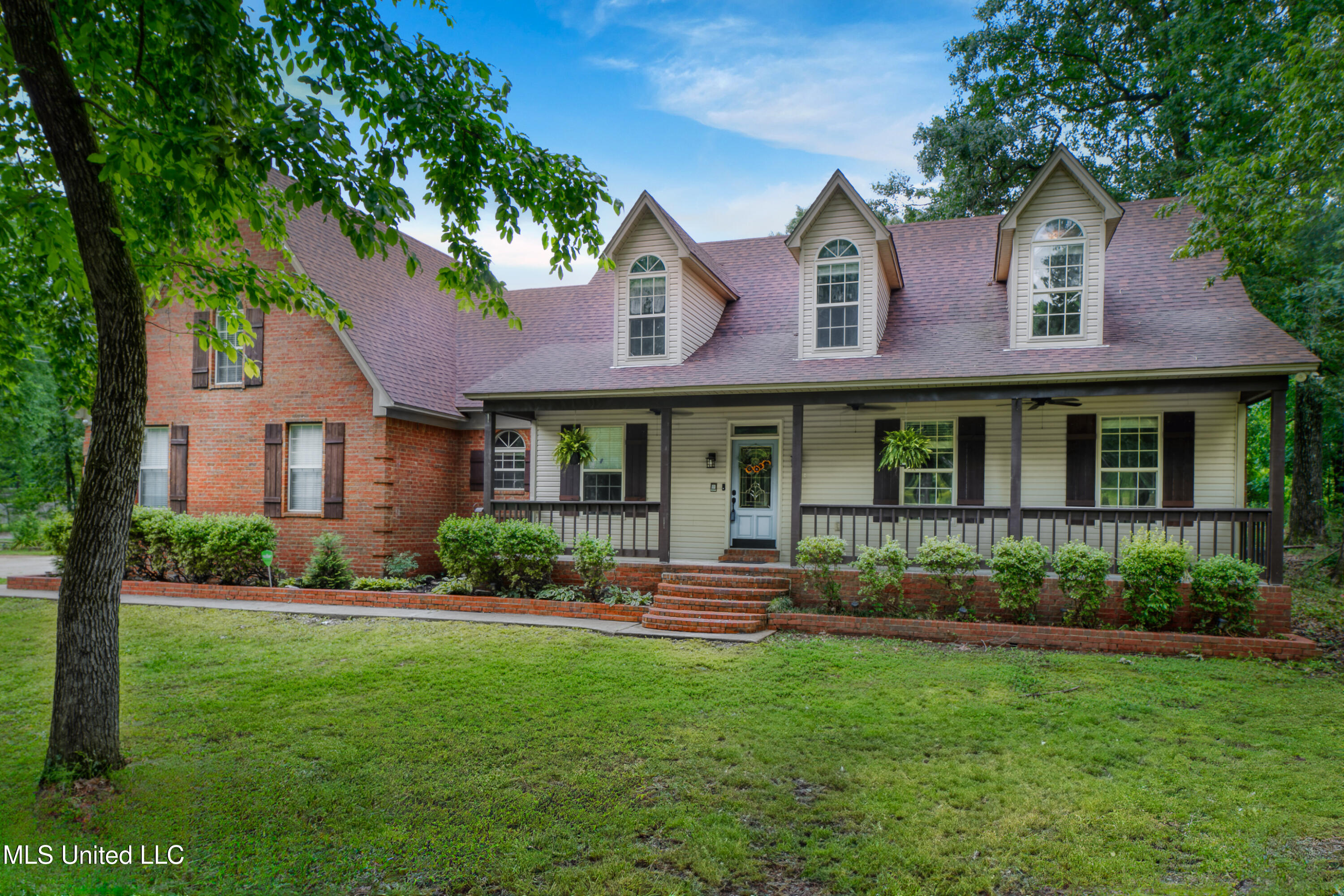 4630 Alexander Road Property Photo 1