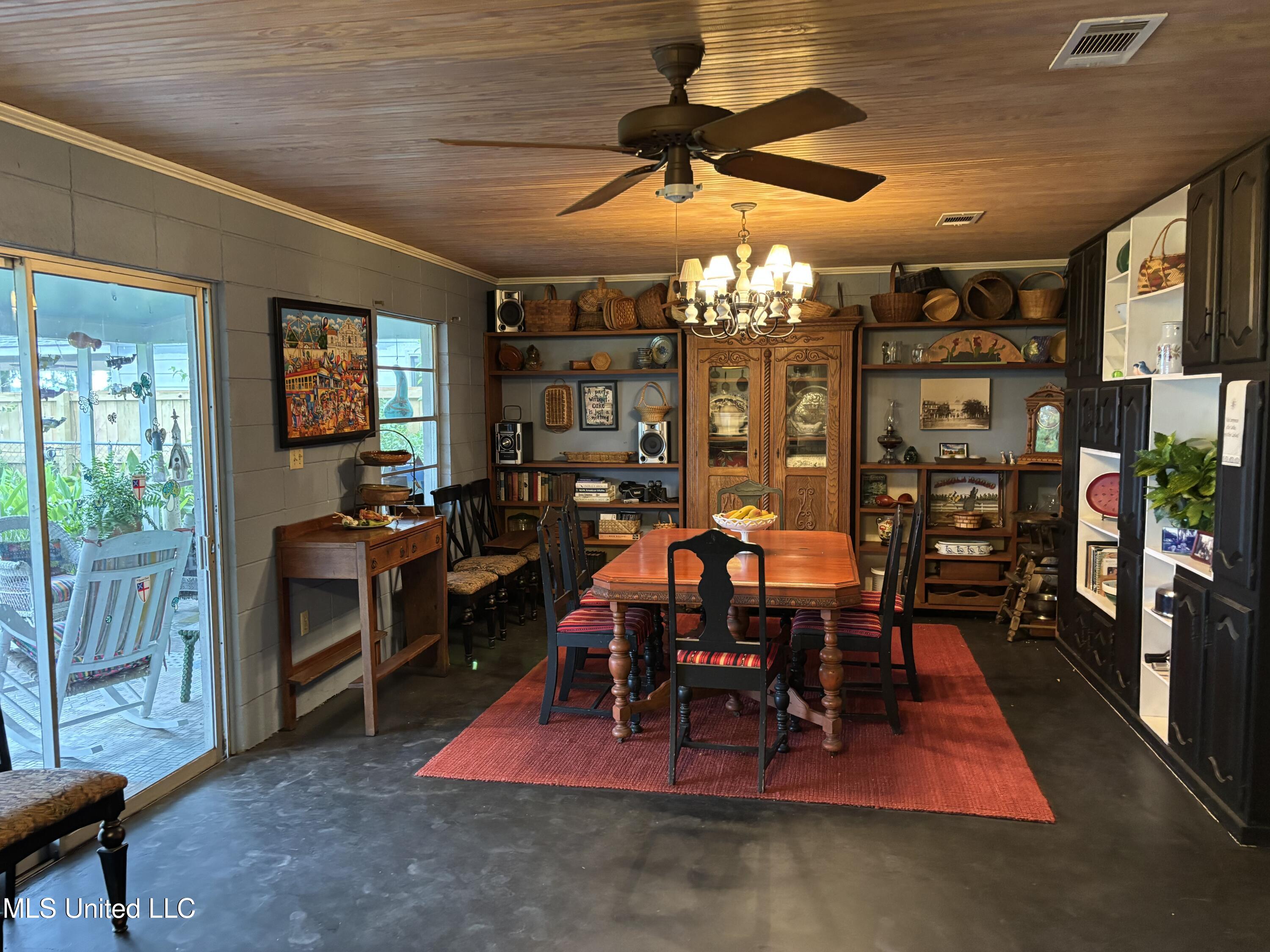 5119 Hwy 568 Property Photo 6
