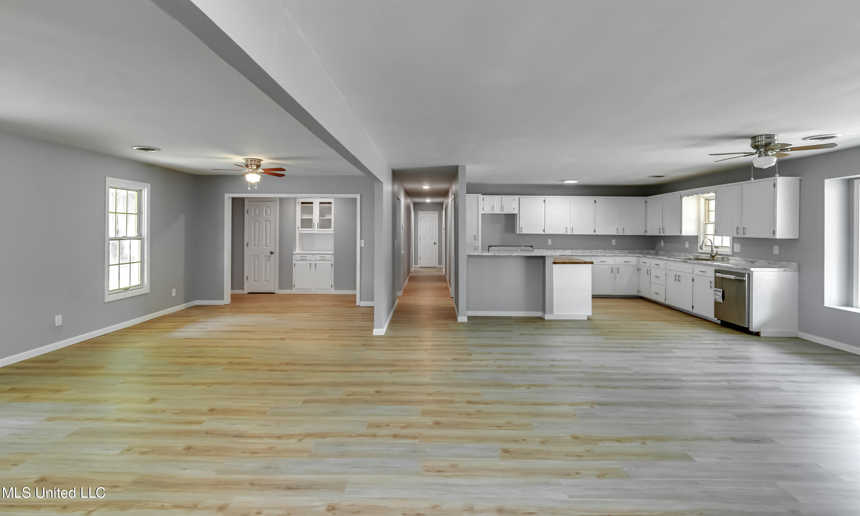 5887 Scotland Road Property Photo 9