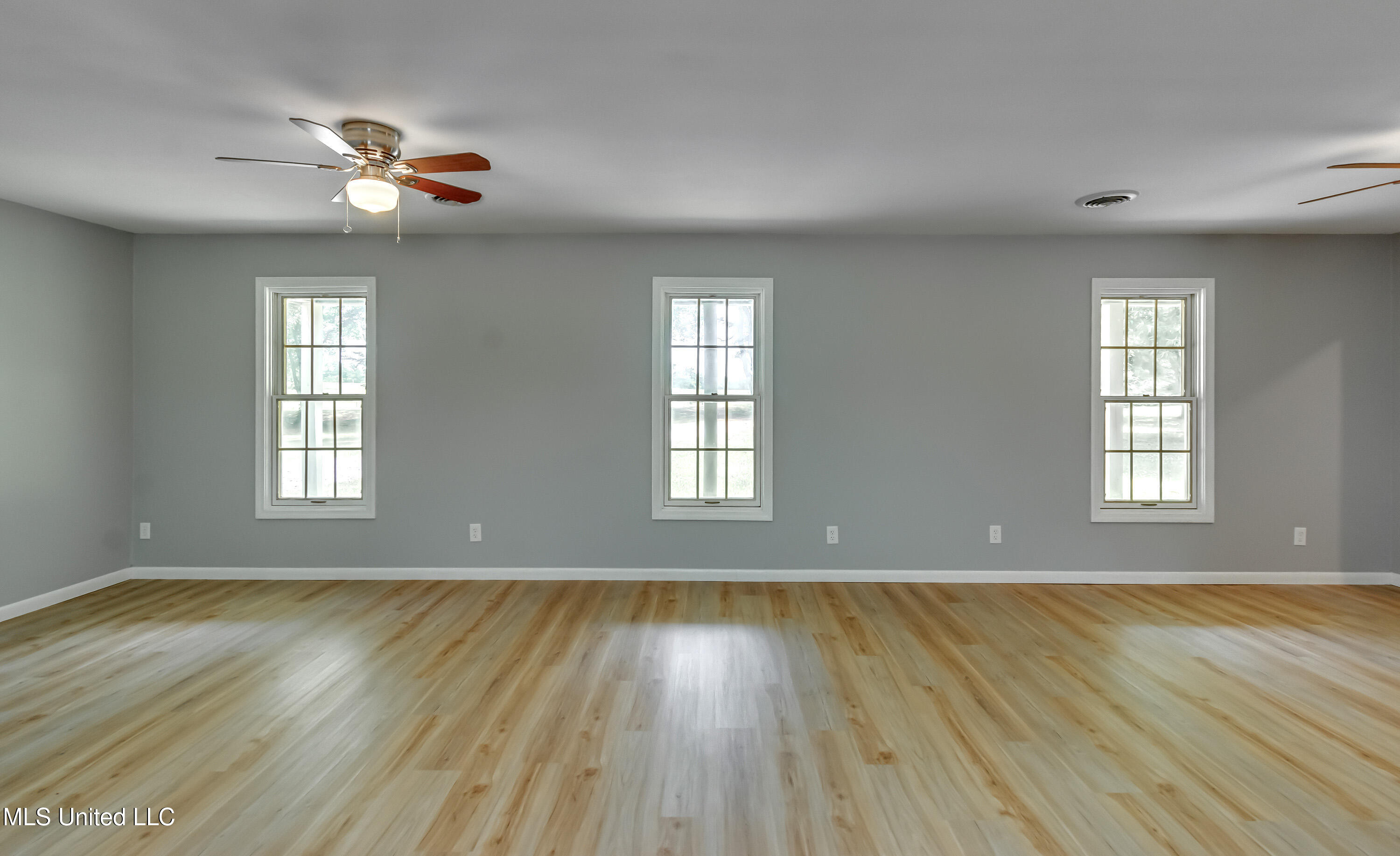 5887 Scotland Road Property Photo 19
