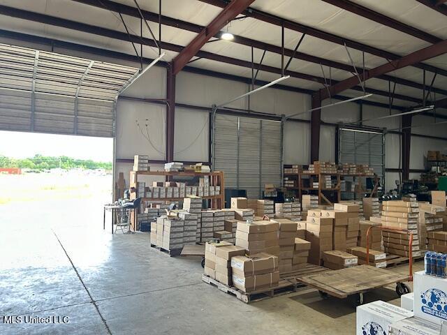 142 Enterprise Drive Property Photo 10