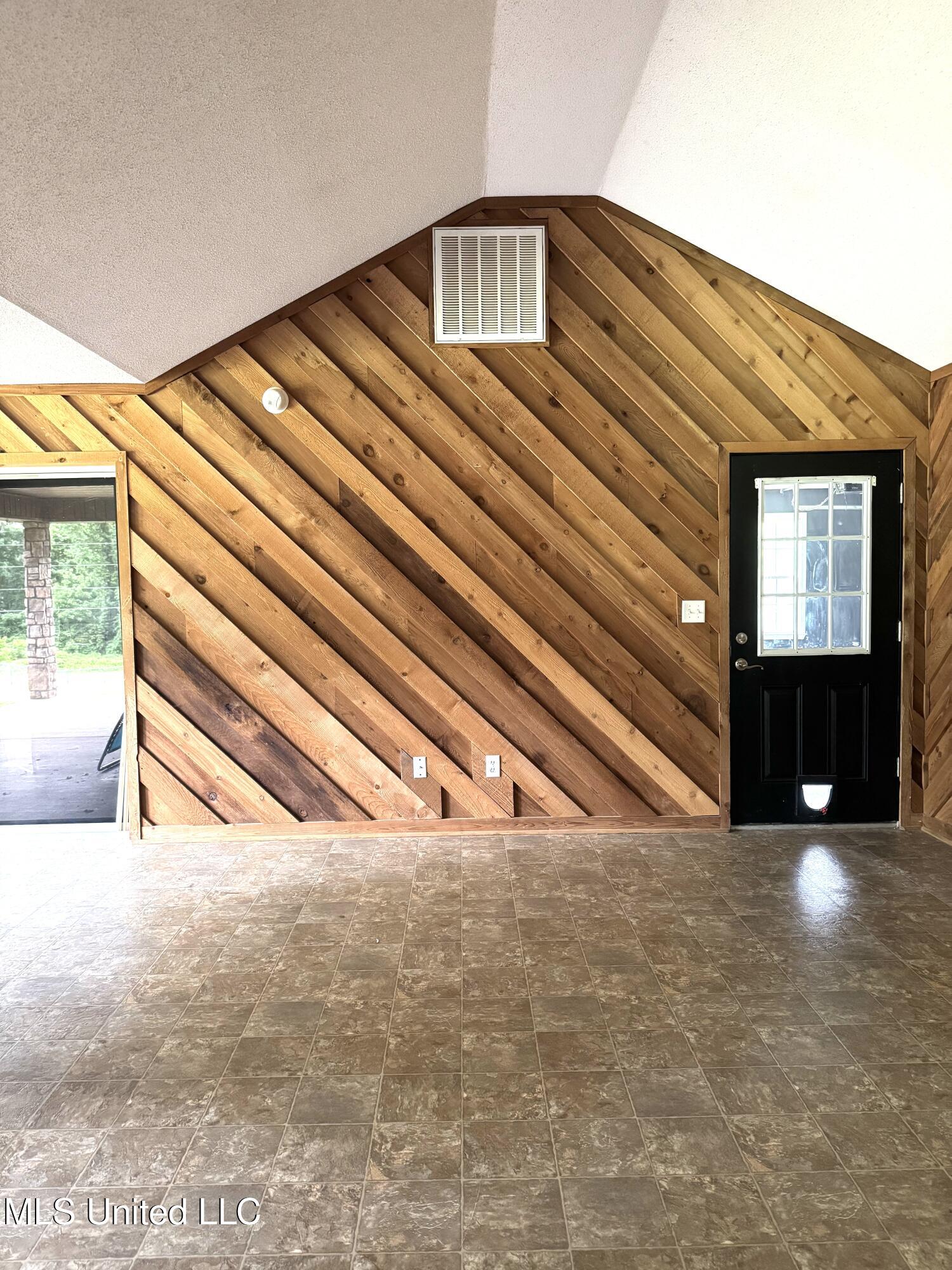 895 Bennett Circle Property Photo 15