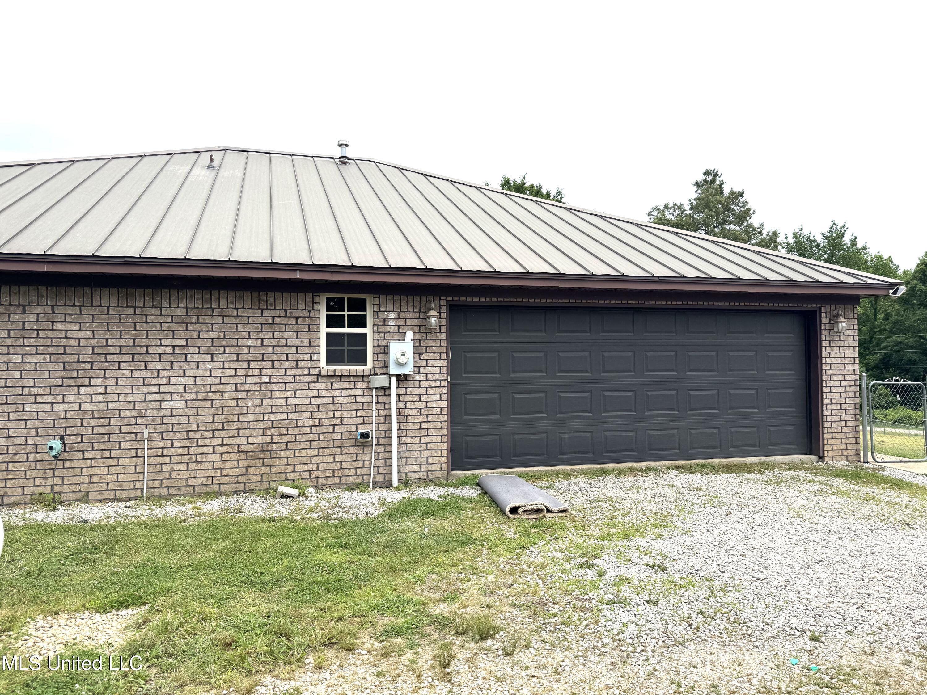 895 Bennett Circle Property Photo 24