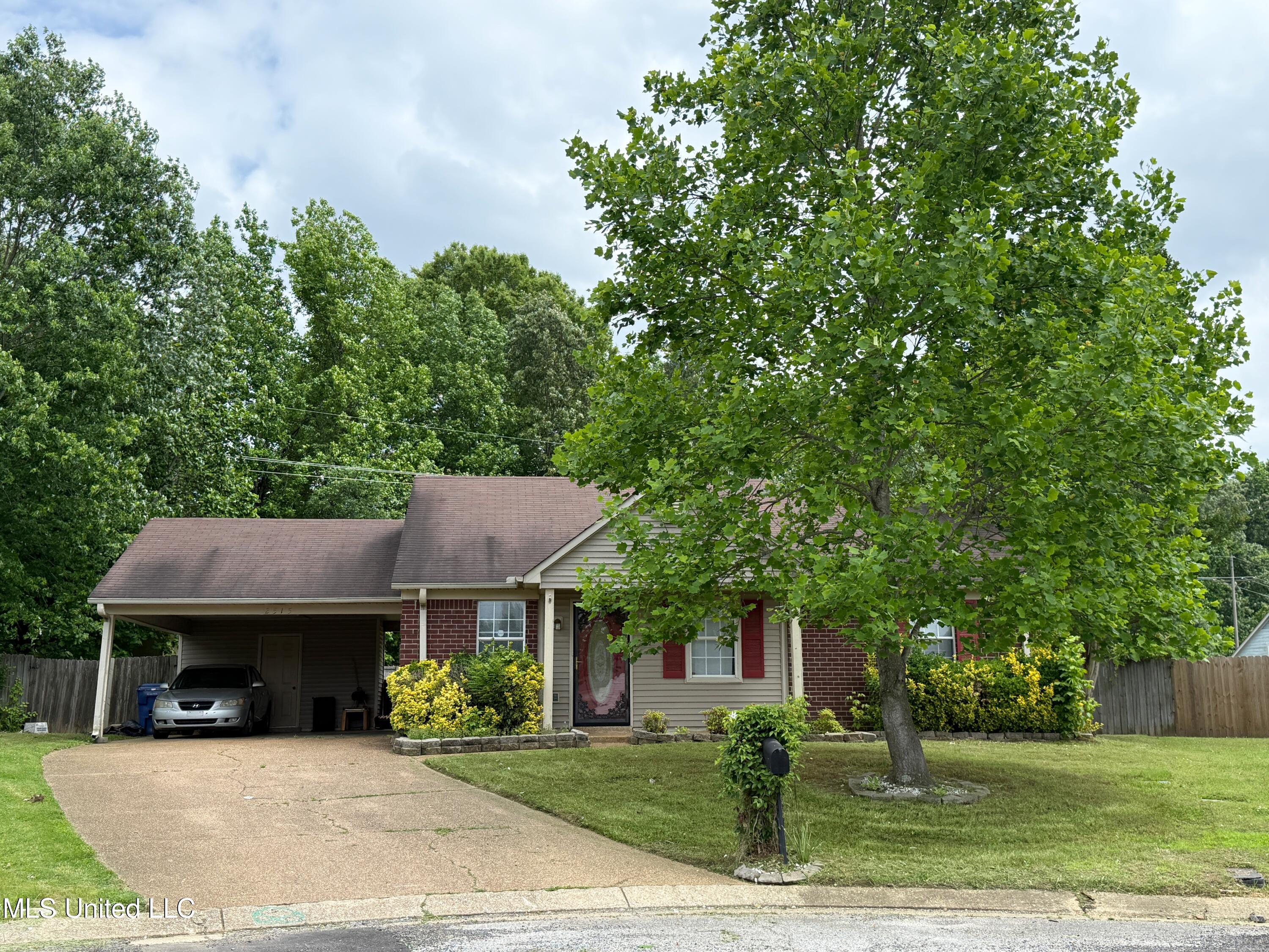 2515 Bryce Cove Property Photo 1