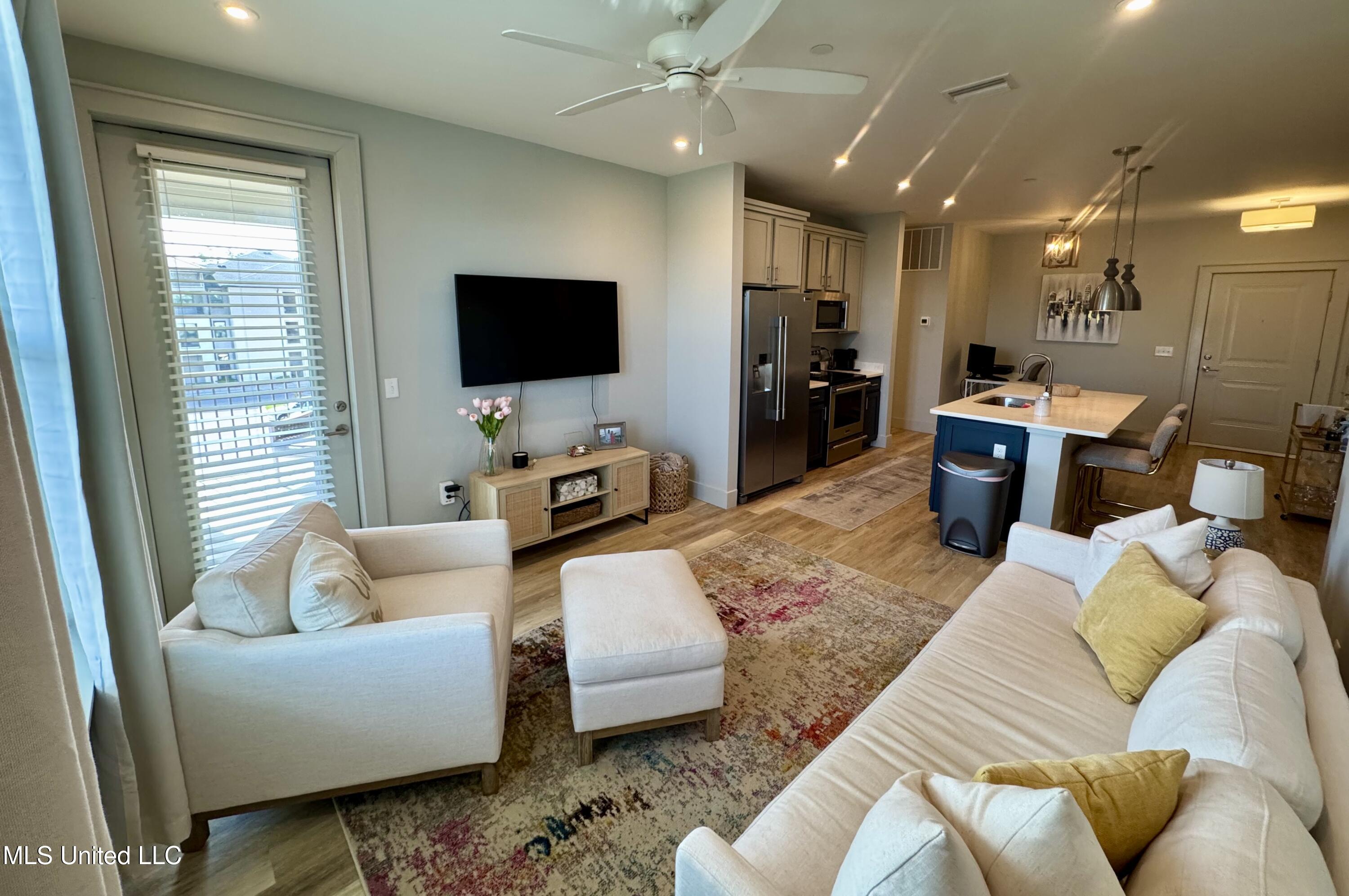 2501 Bienville Boulevard Property Photo 8