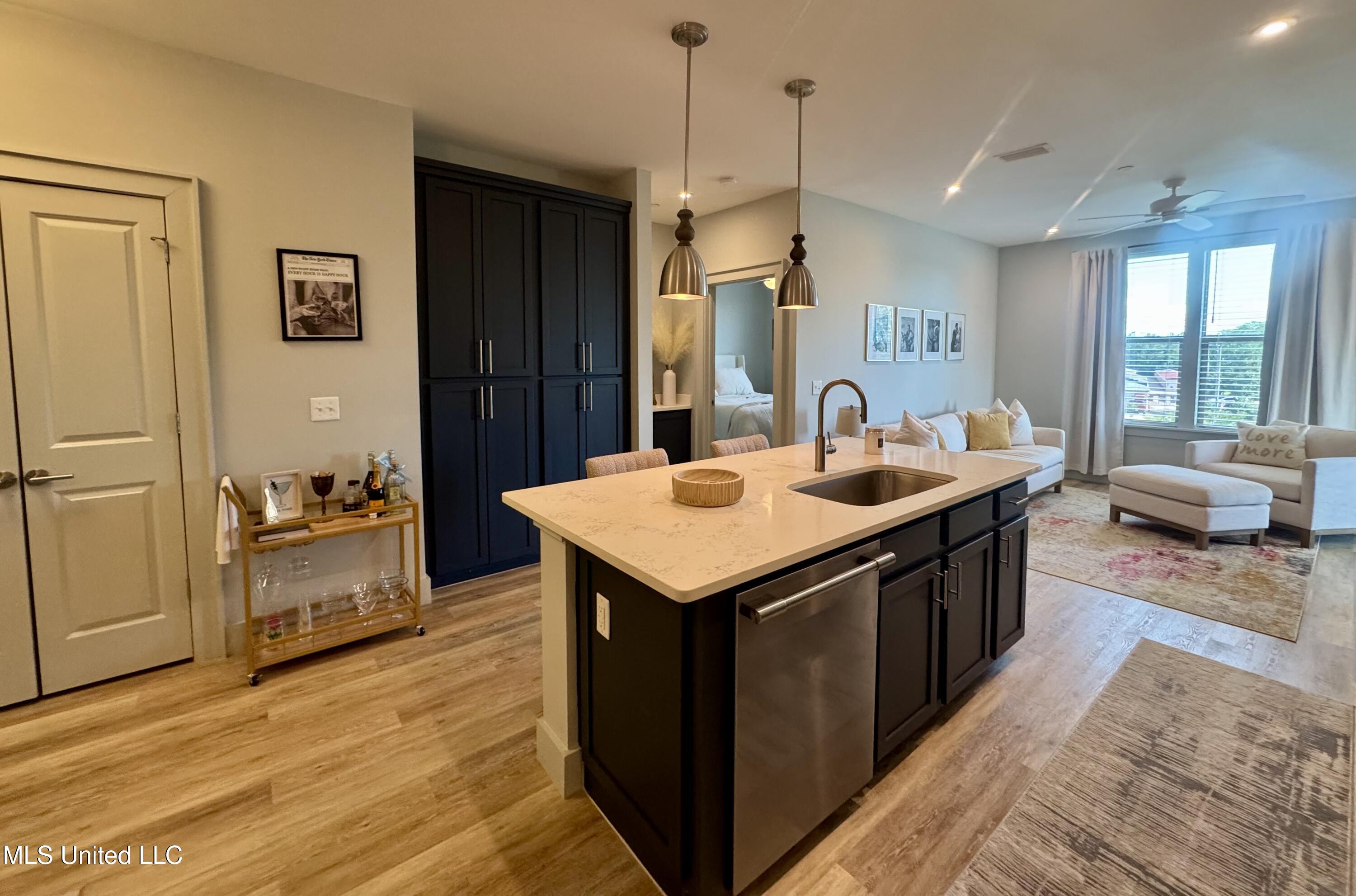 2501 Bienville Boulevard Property Photo 9