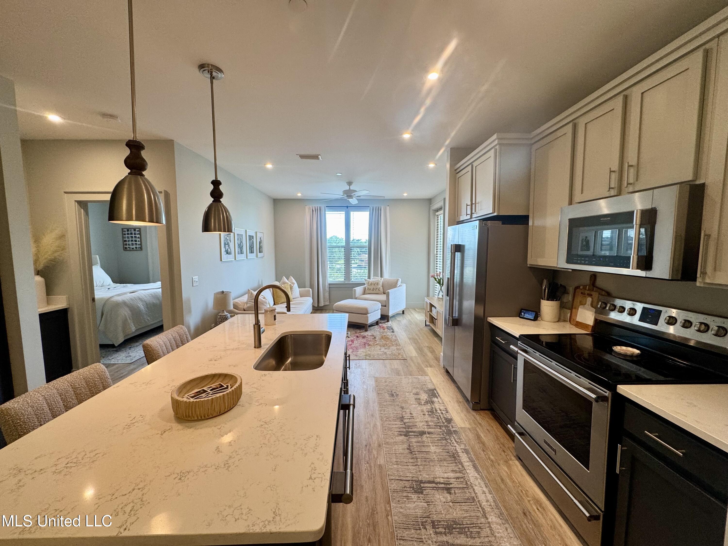 2501 Bienville Boulevard Property Photo 10