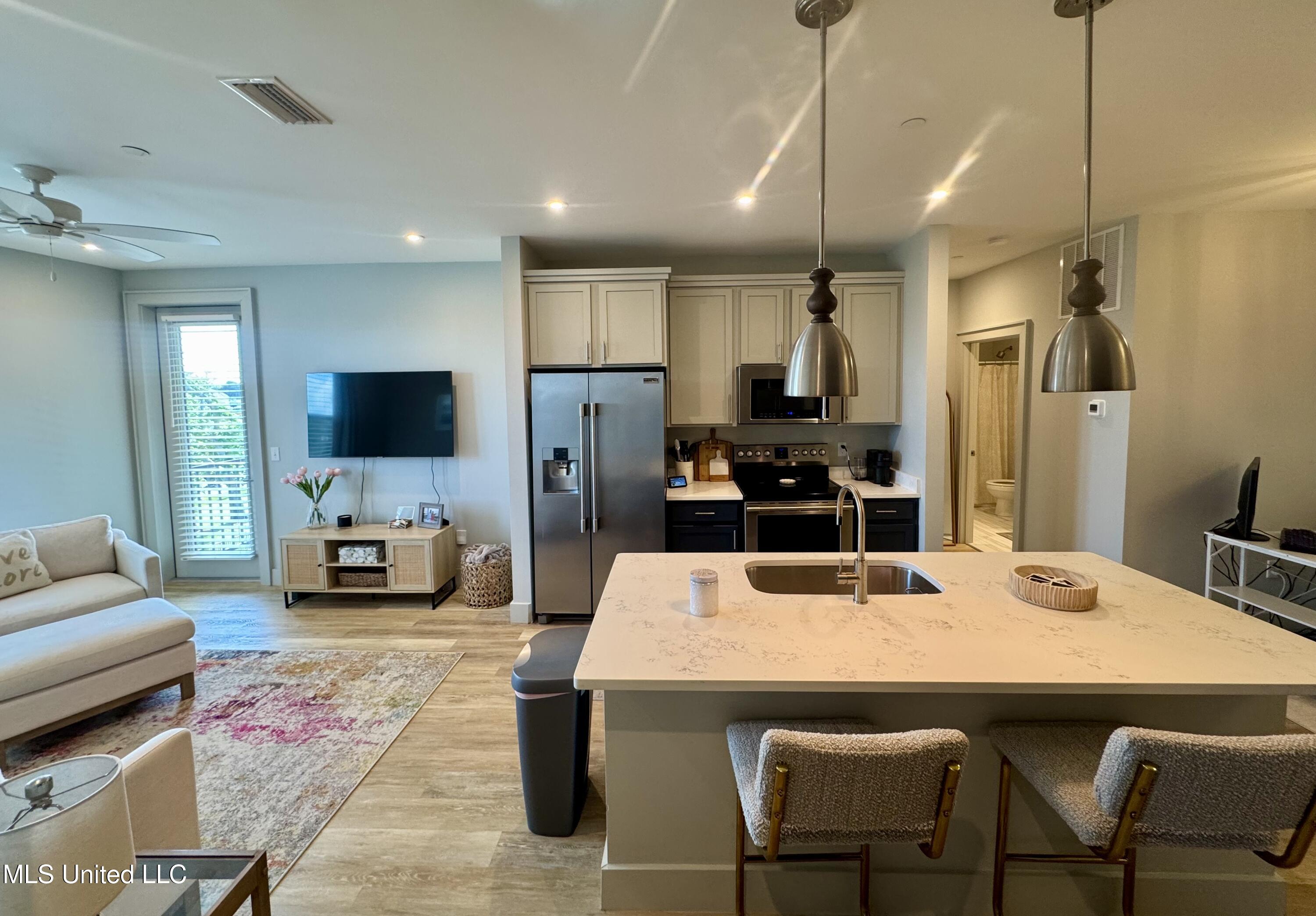 2501 Bienville Boulevard Property Photo 11