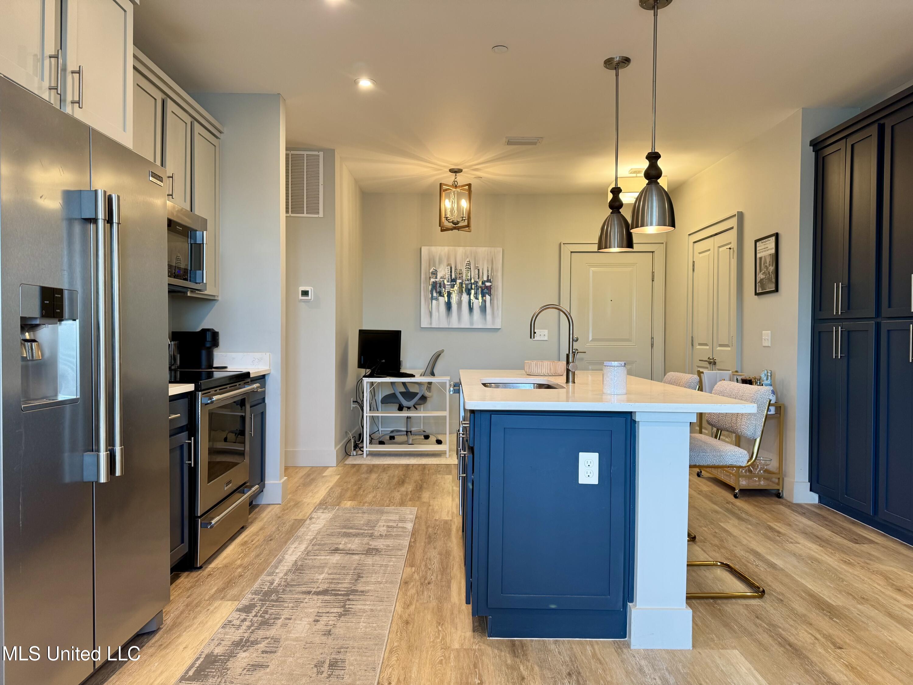 2501 Bienville Boulevard Property Photo 13