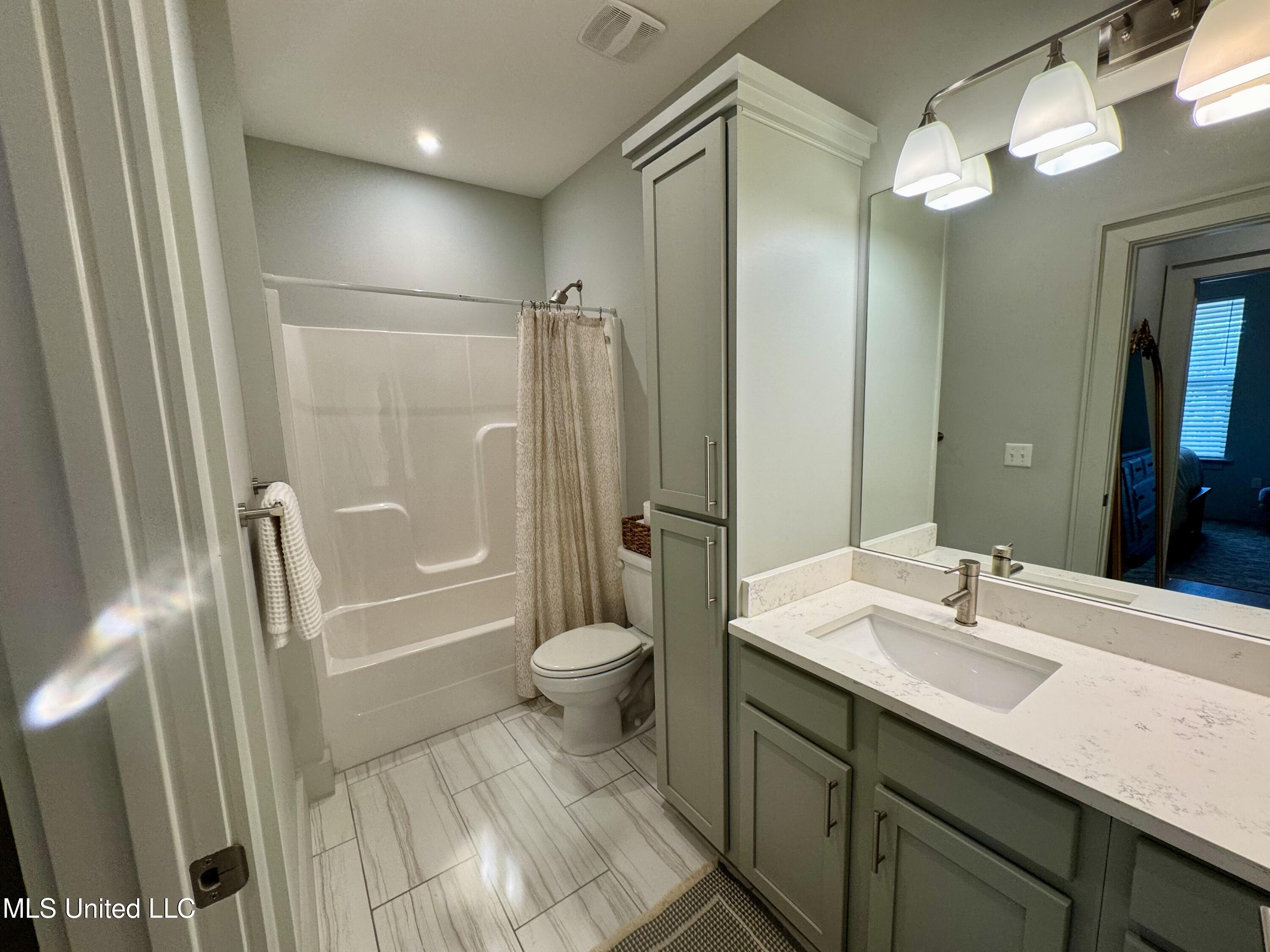 2501 Bienville Boulevard Property Photo 23