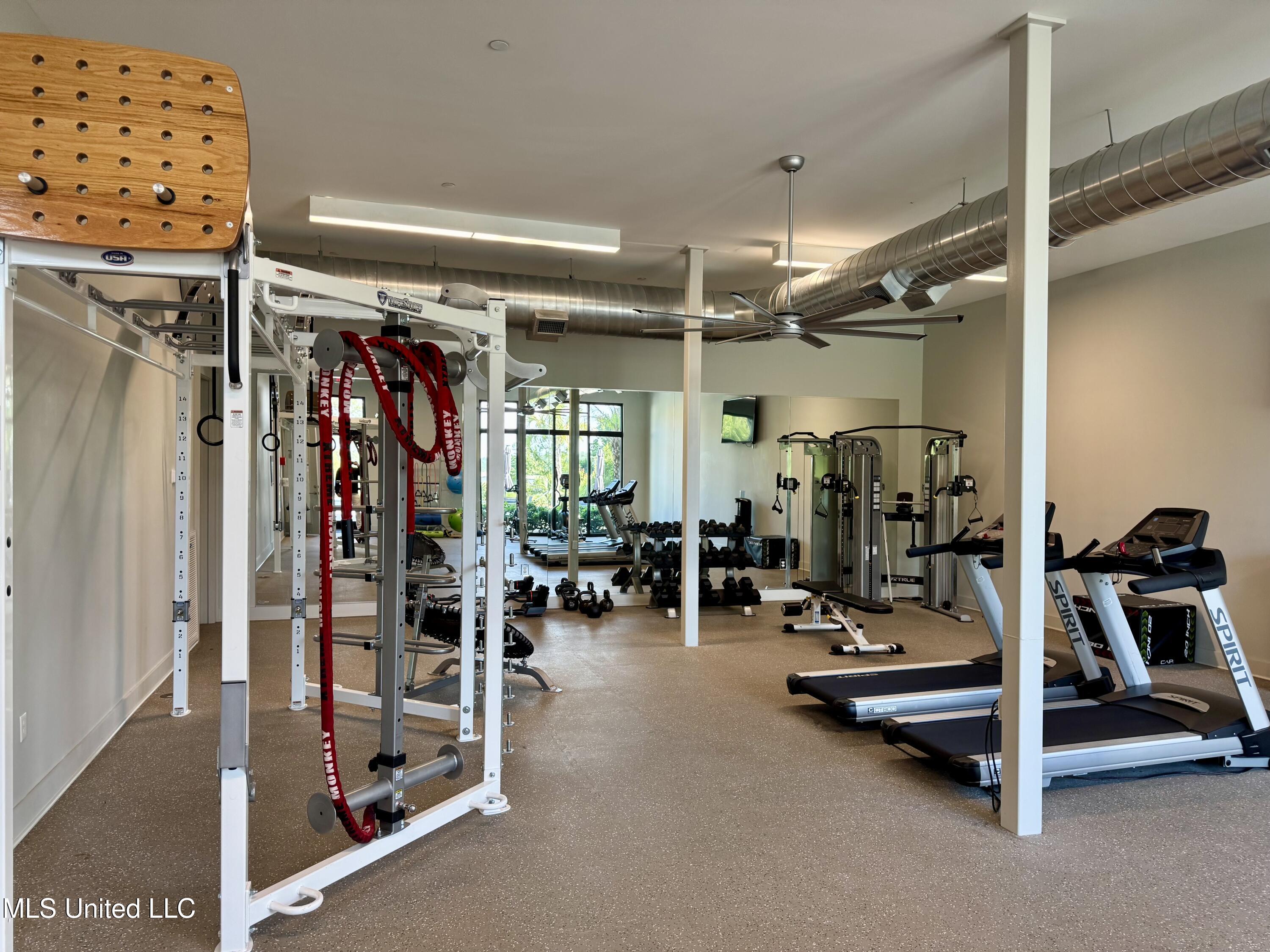 2501 Bienville Boulevard Property Photo 31