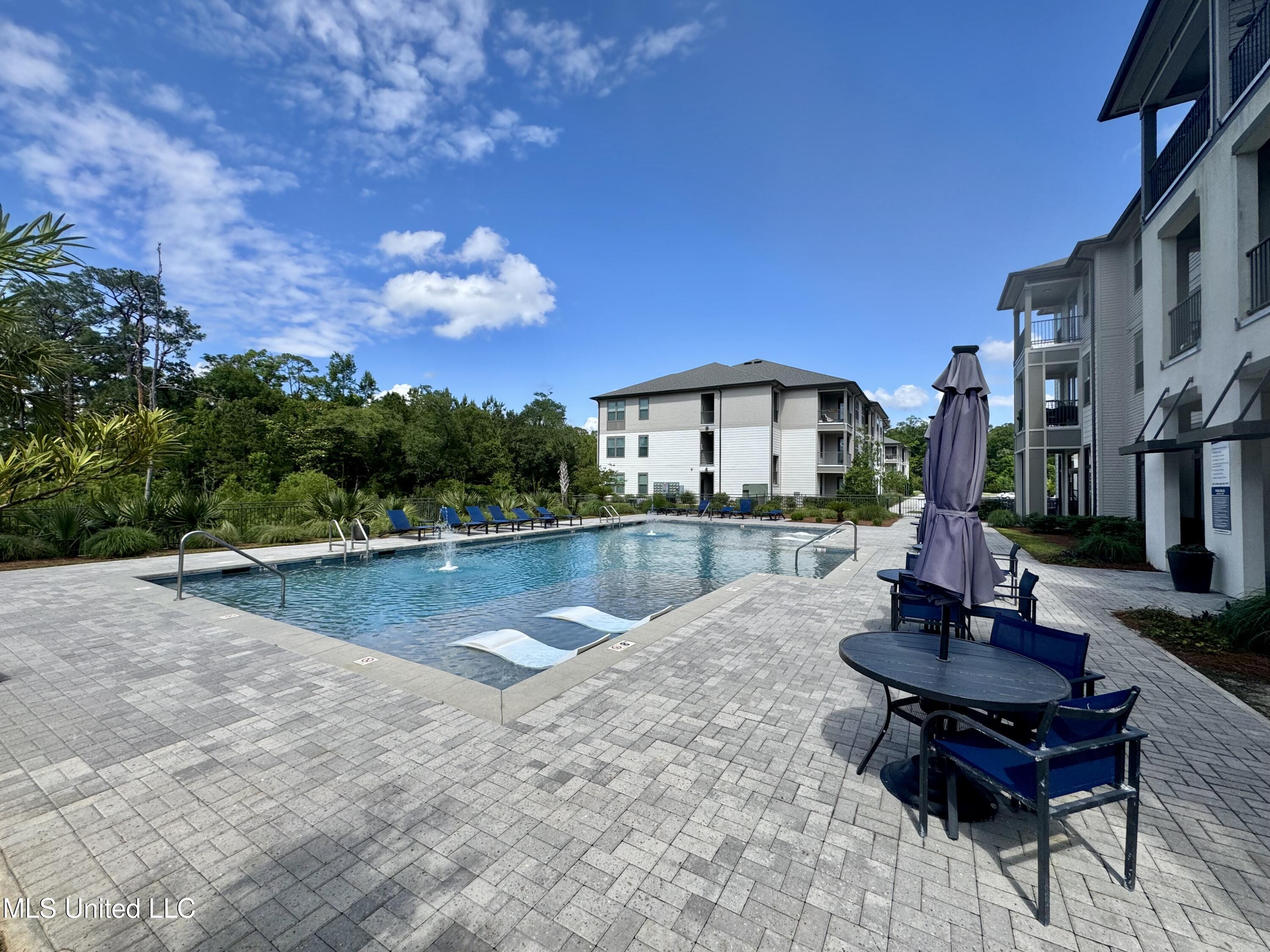 2501 Bienville Boulevard Property Photo 33