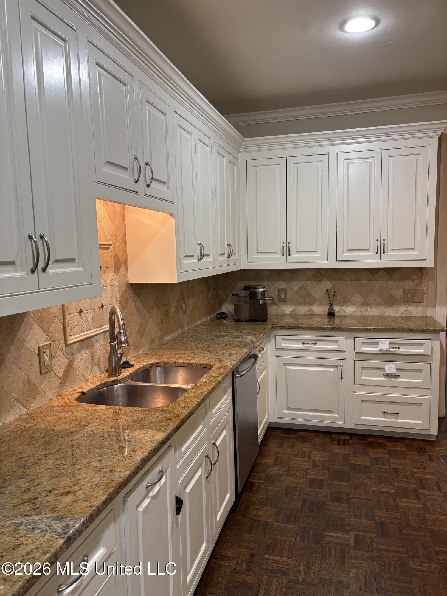 256 Eastbrooke Street Property Photo 40