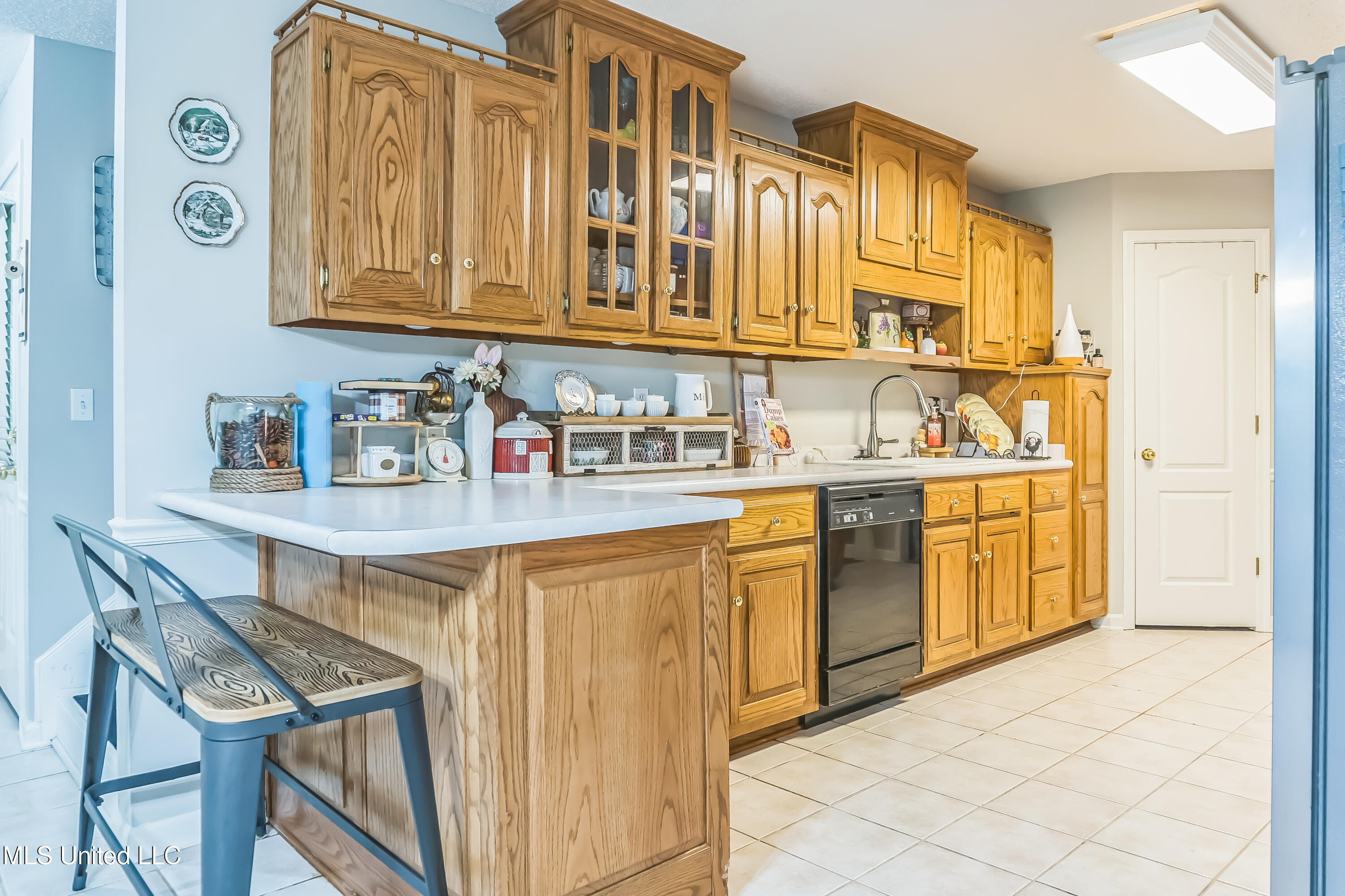 4806 Tara Cove Property Photo 14