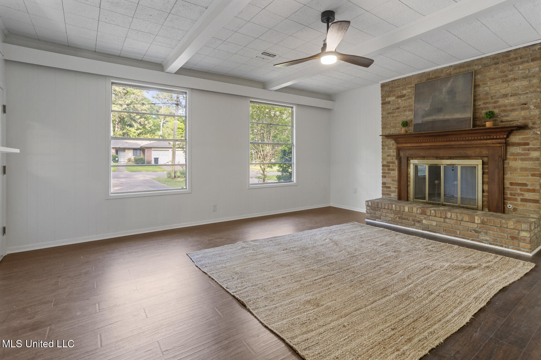 5457 Suffolk Drive Property Photo 11