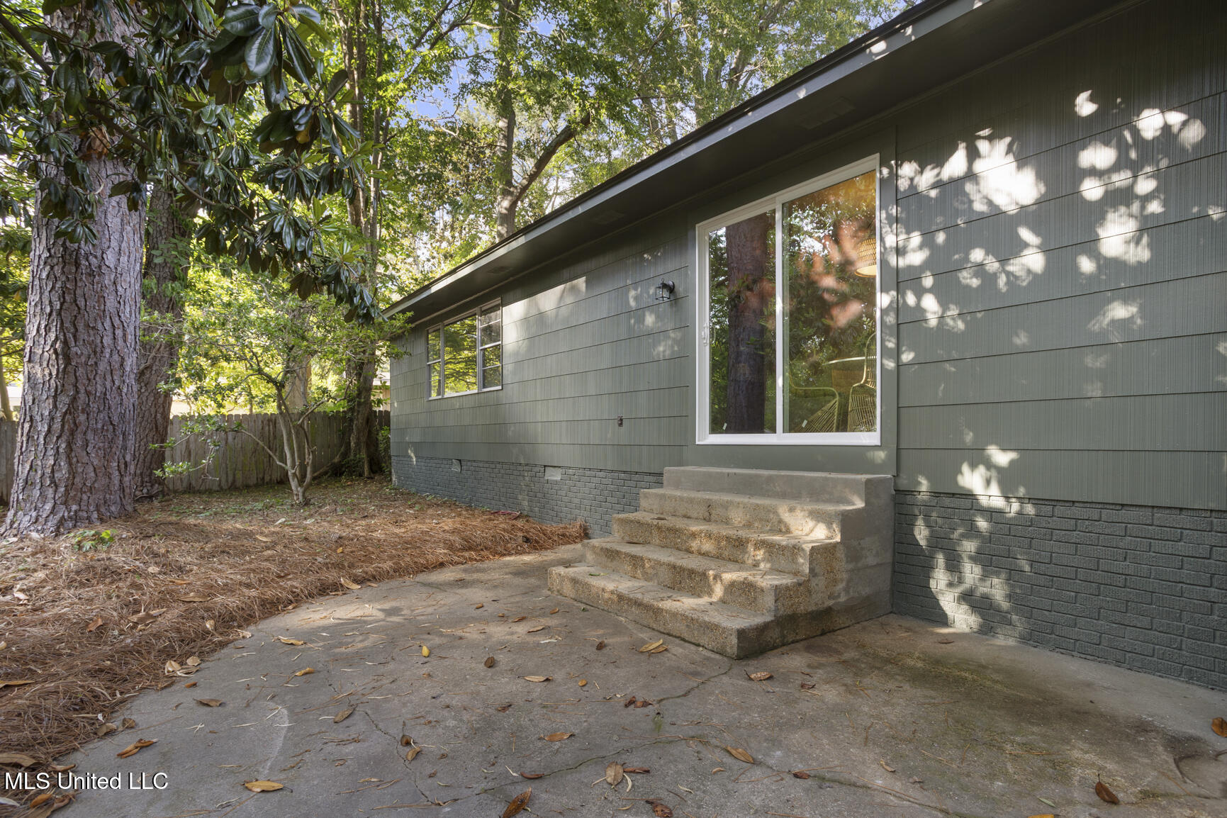 5457 Suffolk Drive Property Photo 26