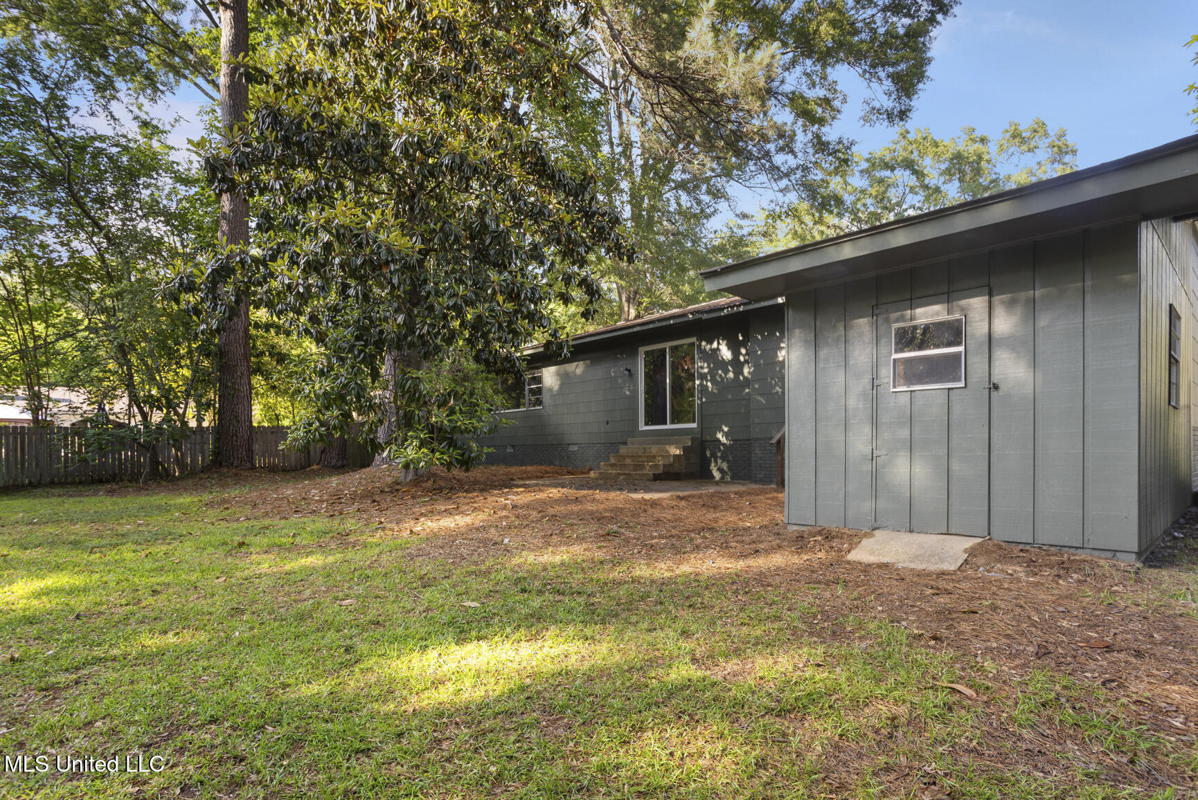 5457 Suffolk Drive Property Photo 27