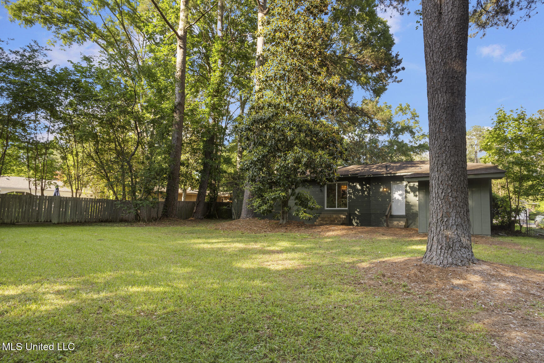 5457 Suffolk Drive Property Photo 28