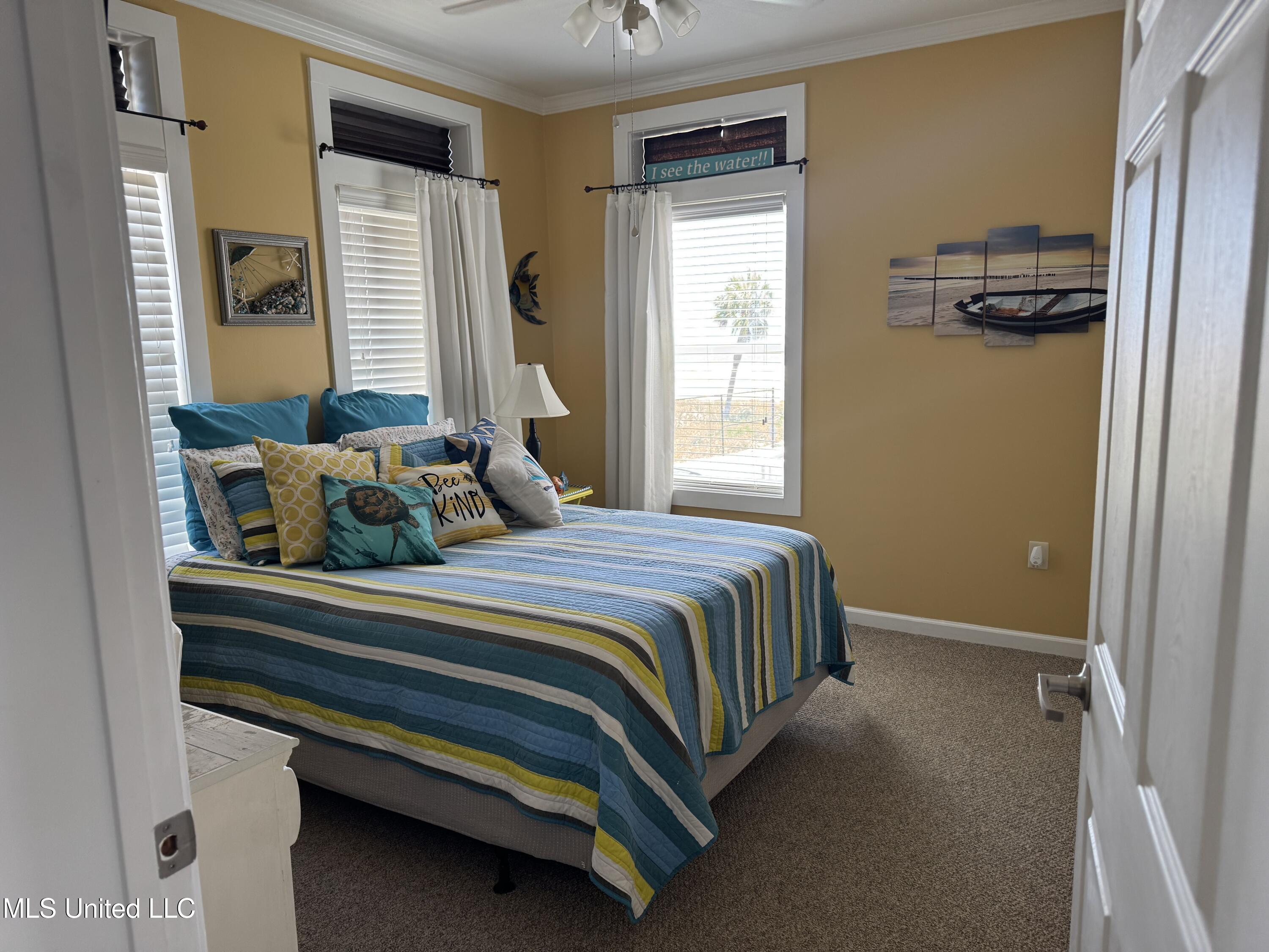 1515 E Beach Boulevard Property Photo 15