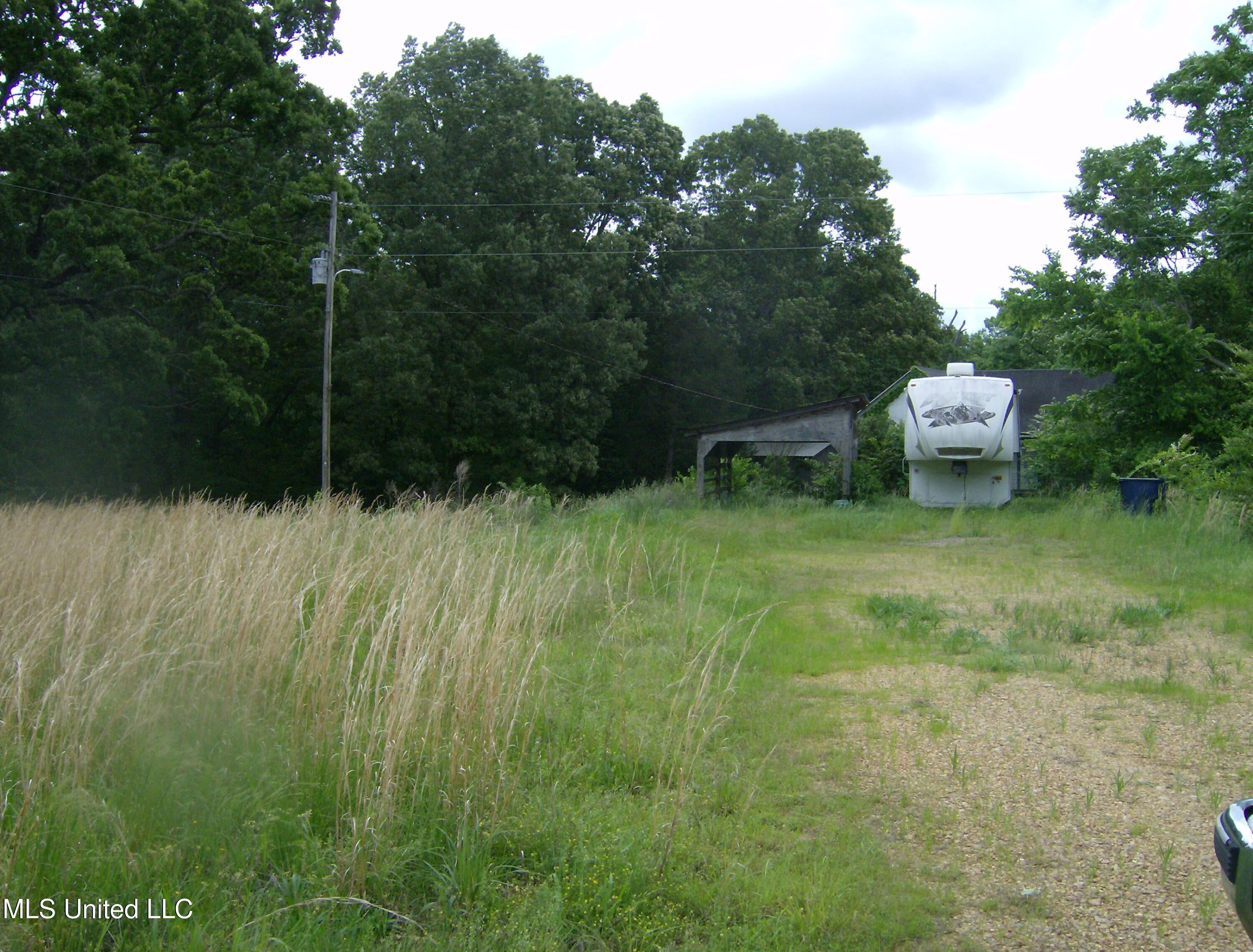 13705 Byhalia Road Property Photo 3