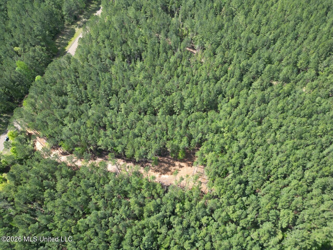 2683 33 Highway Property Photo 12